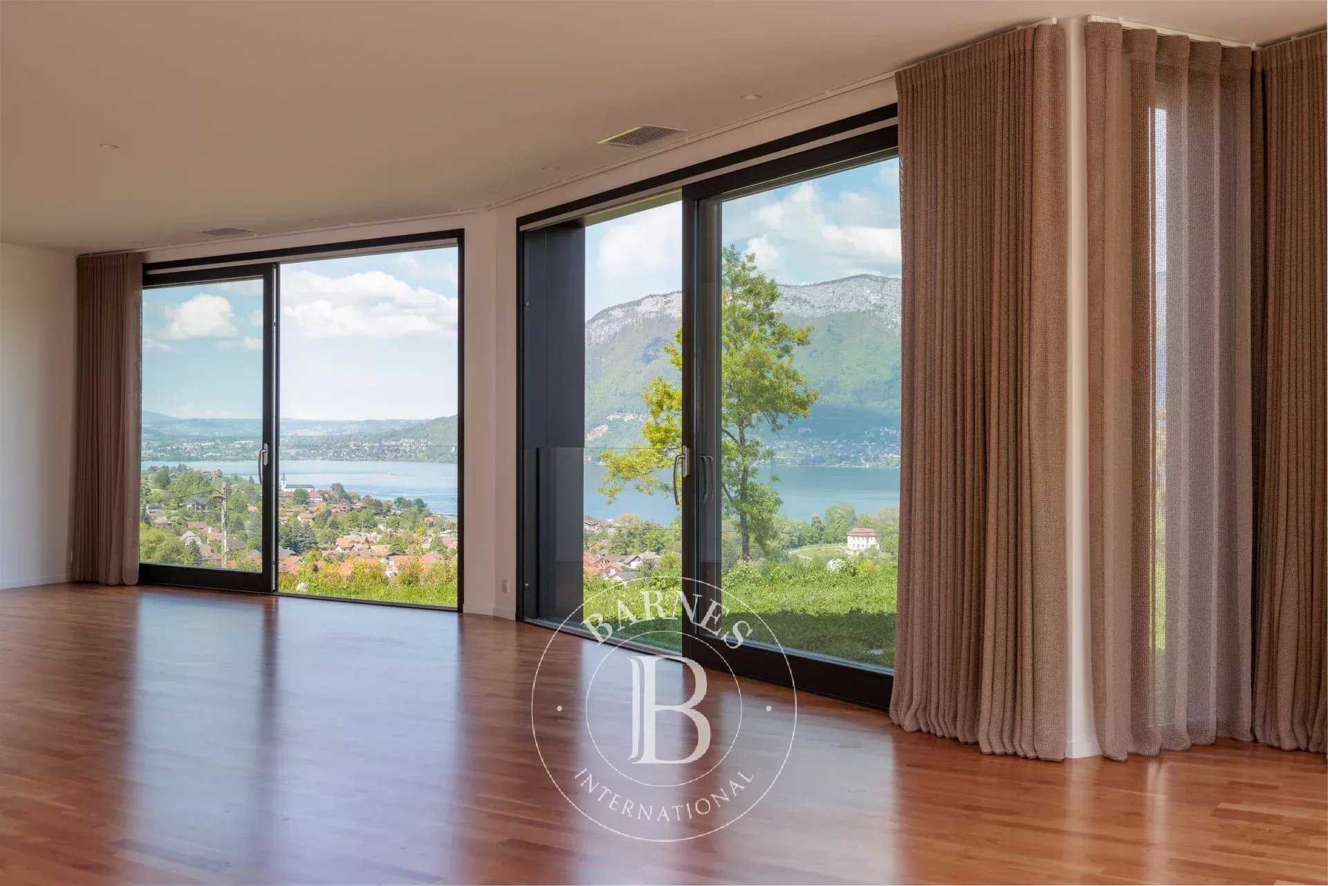 Sevrier  - Villa 5 Bedrooms