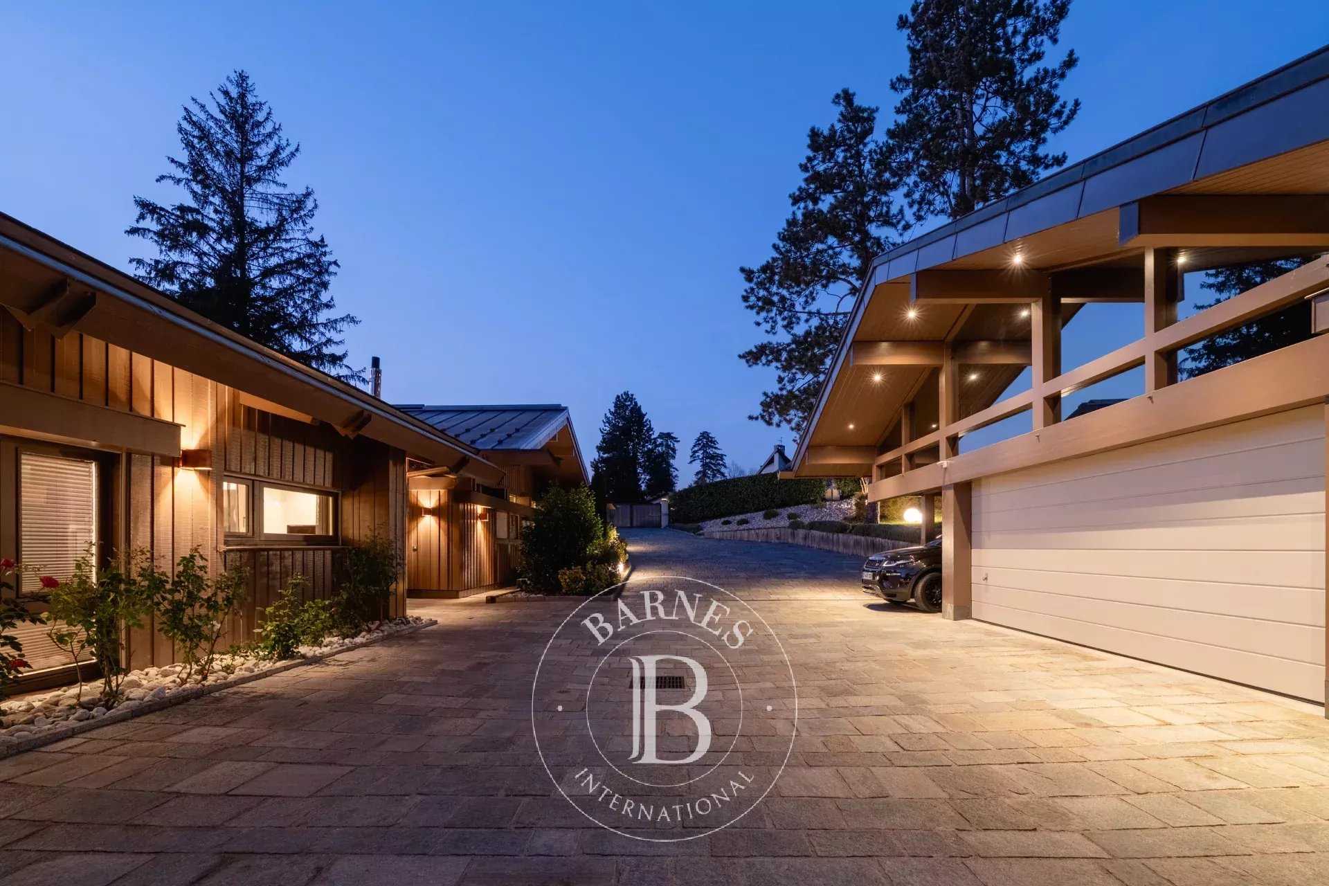 Annecy  - Property 4 Bedrooms