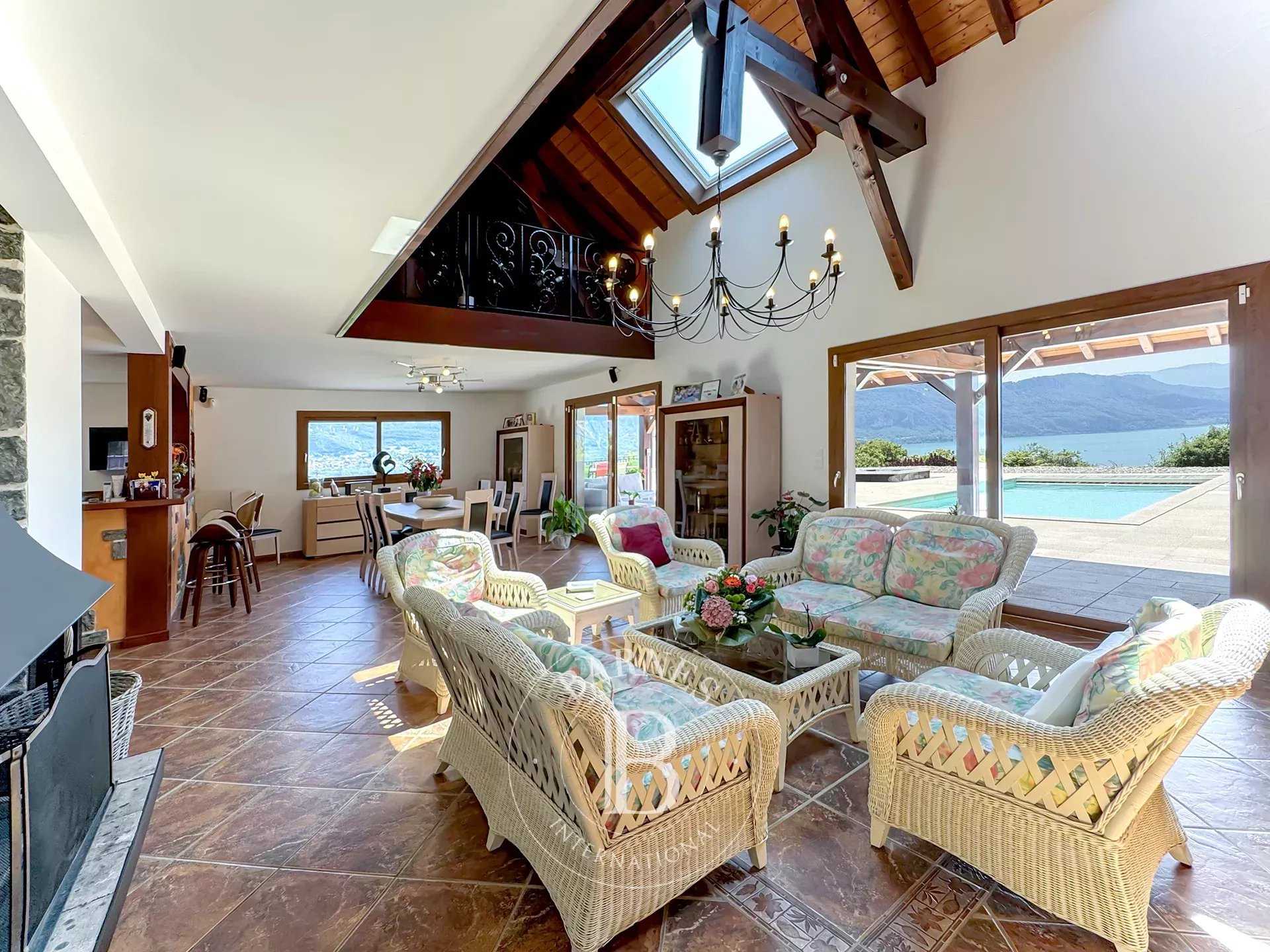 Chanaz  - House 4 Bedrooms