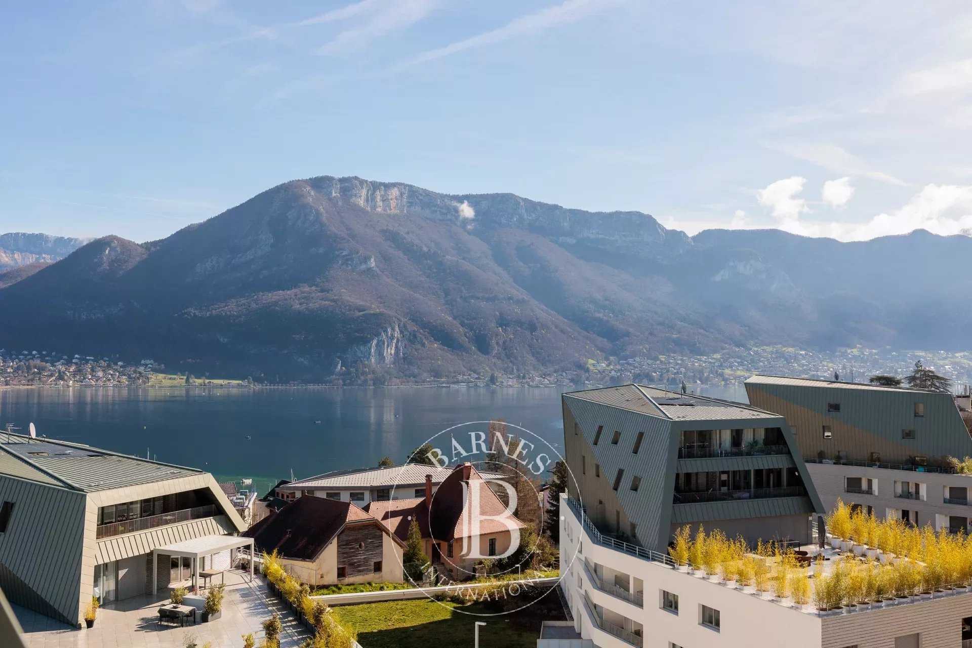 Apartment Annecy  -  ref 84367925 (picture 1)