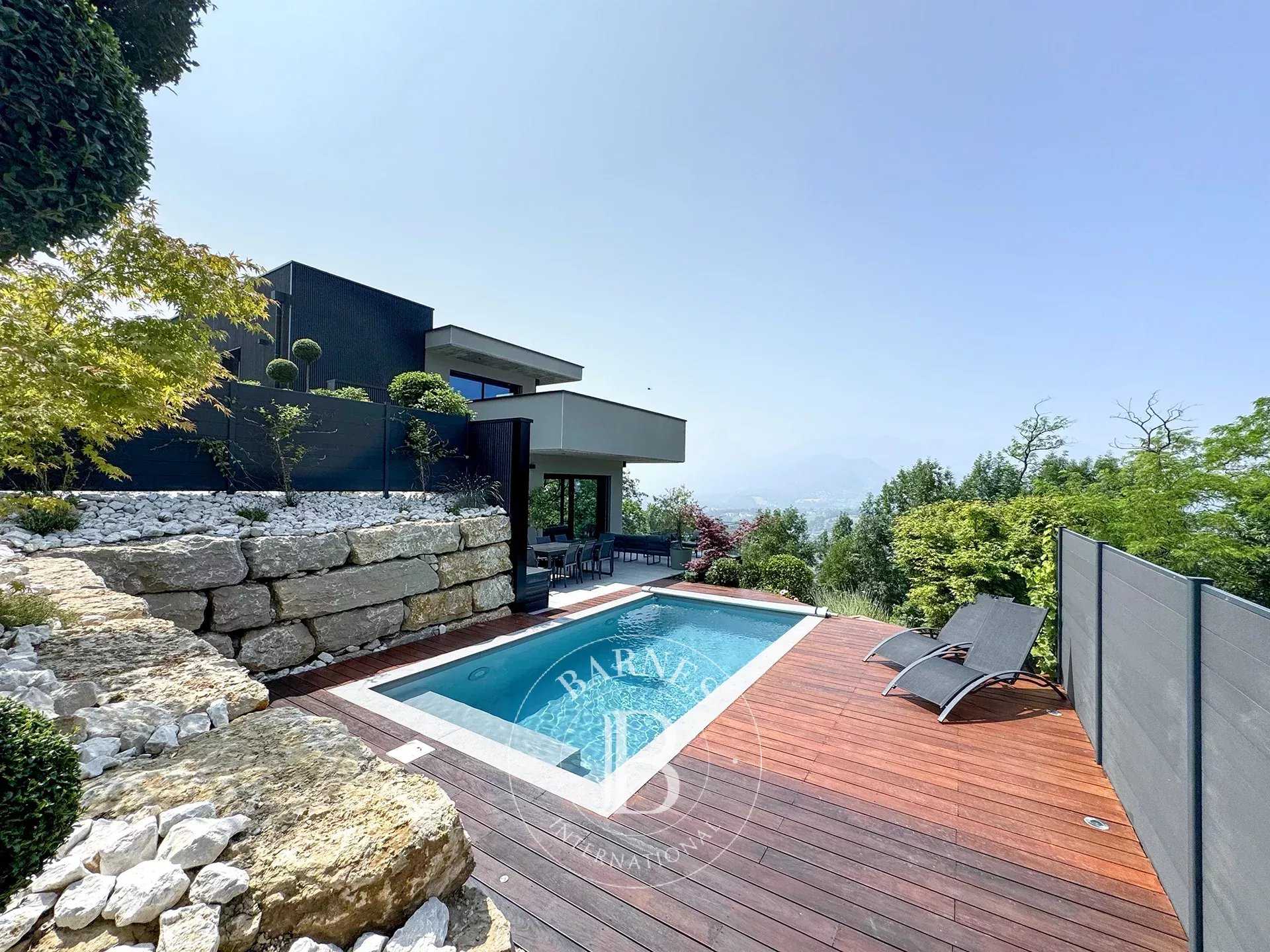 Maison Saint-Alban-Leysse  -  ref 86001098 (picture 1)