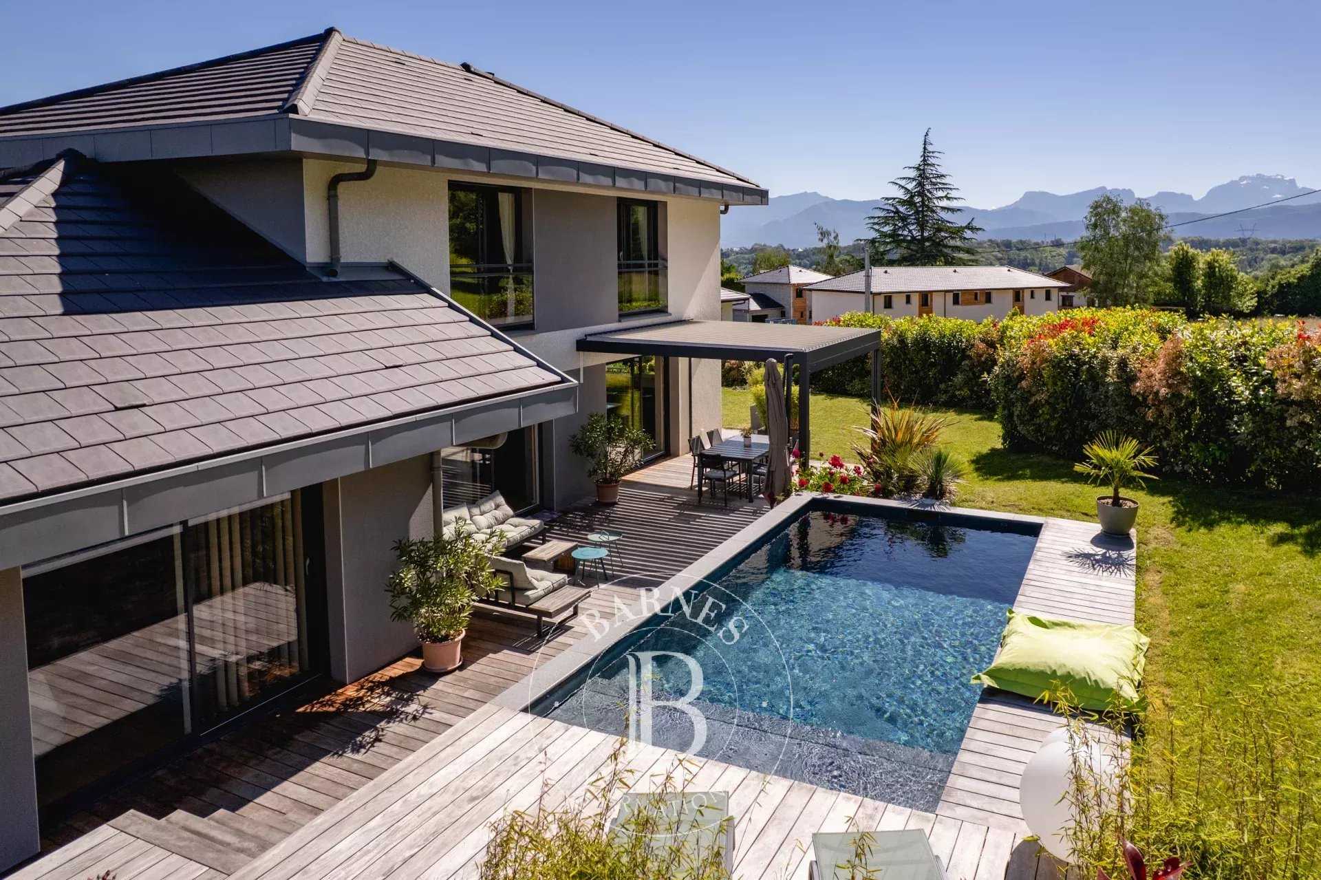Maison Annecy  -  ref 86951066 (picture 1)