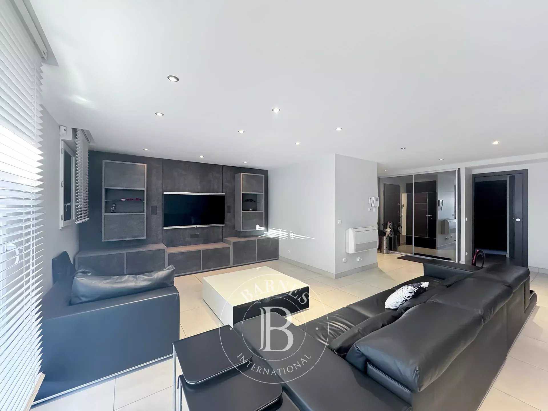 Appartement Aix-les-Bains  -  ref 86501301 (picture 2)