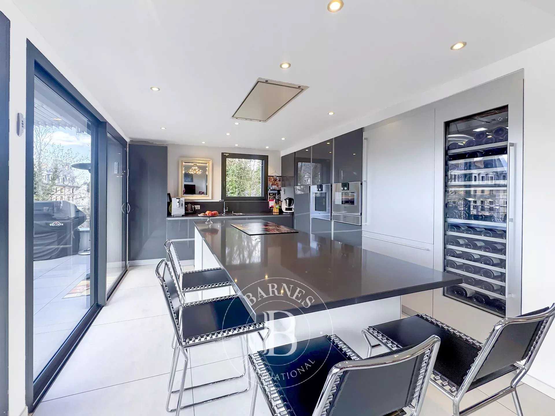 Appartement Aix-les-Bains  -  ref 86485040 (picture 2)