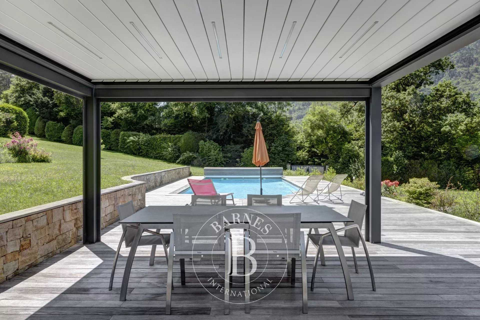 Villa Annecy  -  ref 85996022 (picture 3)