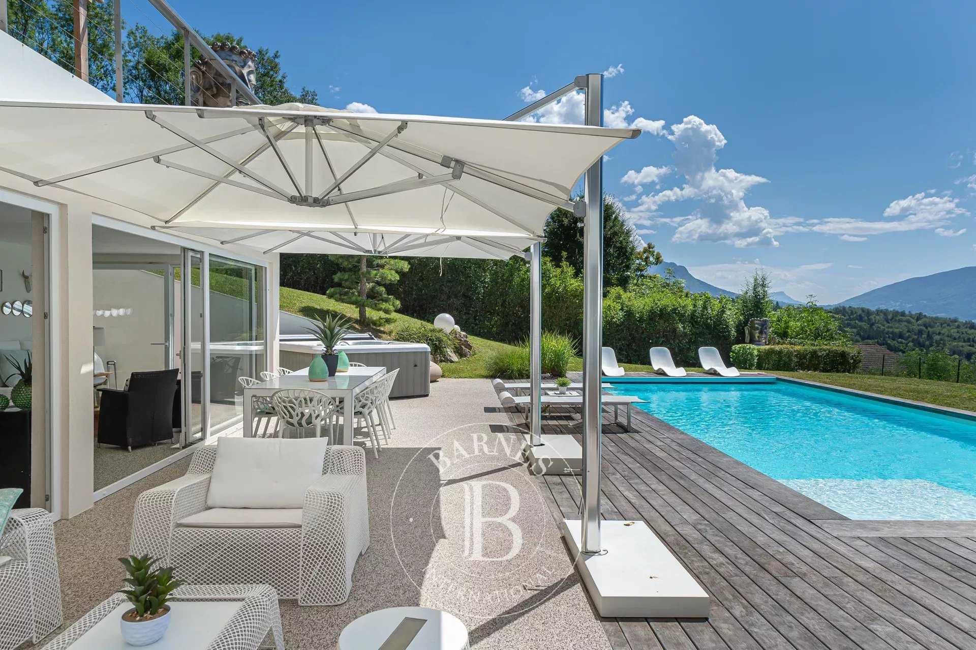 Villa Bluffy  -  ref 82981188 (picture 1)