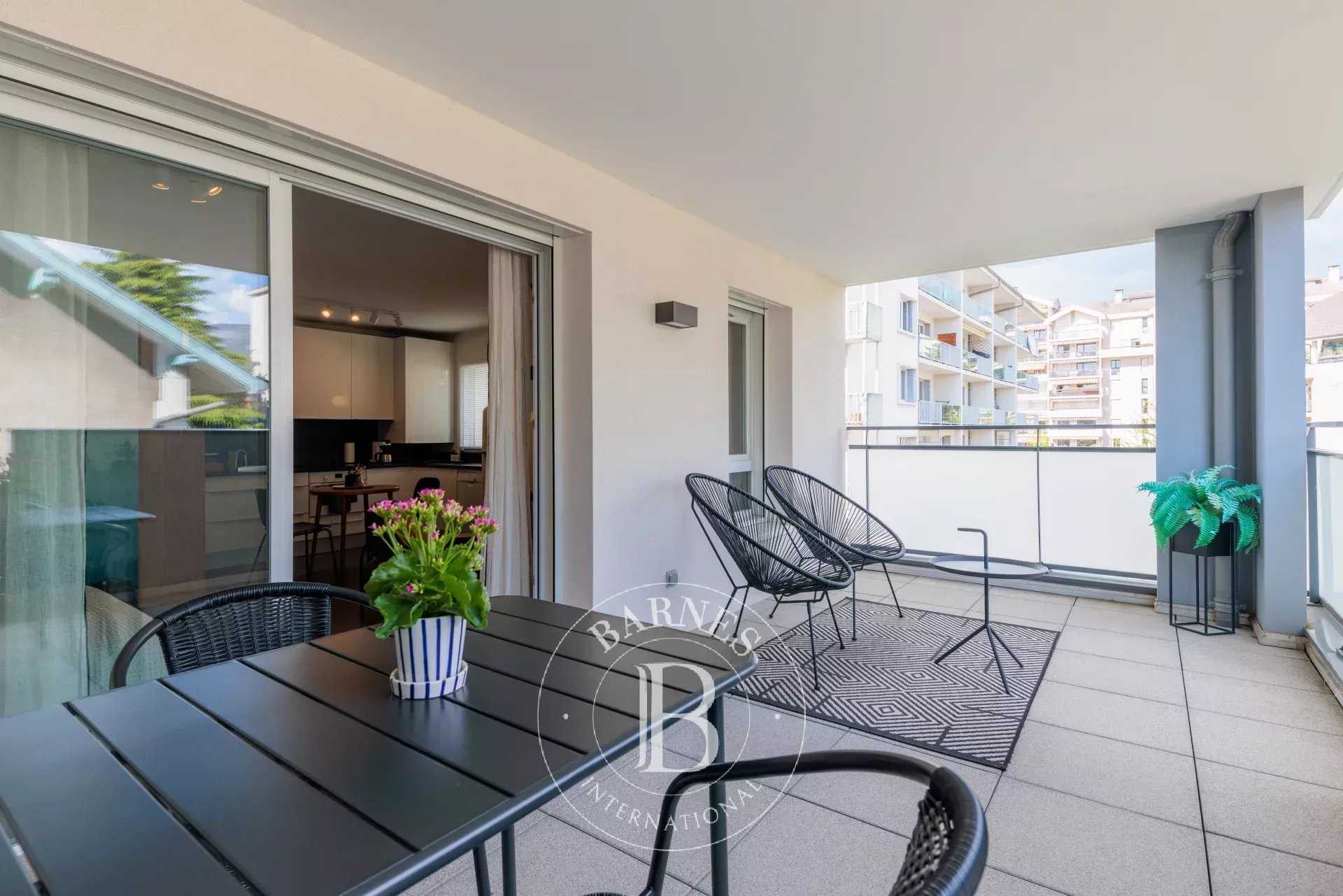 Appartement Annecy  -  ref 85866031 (picture 2)