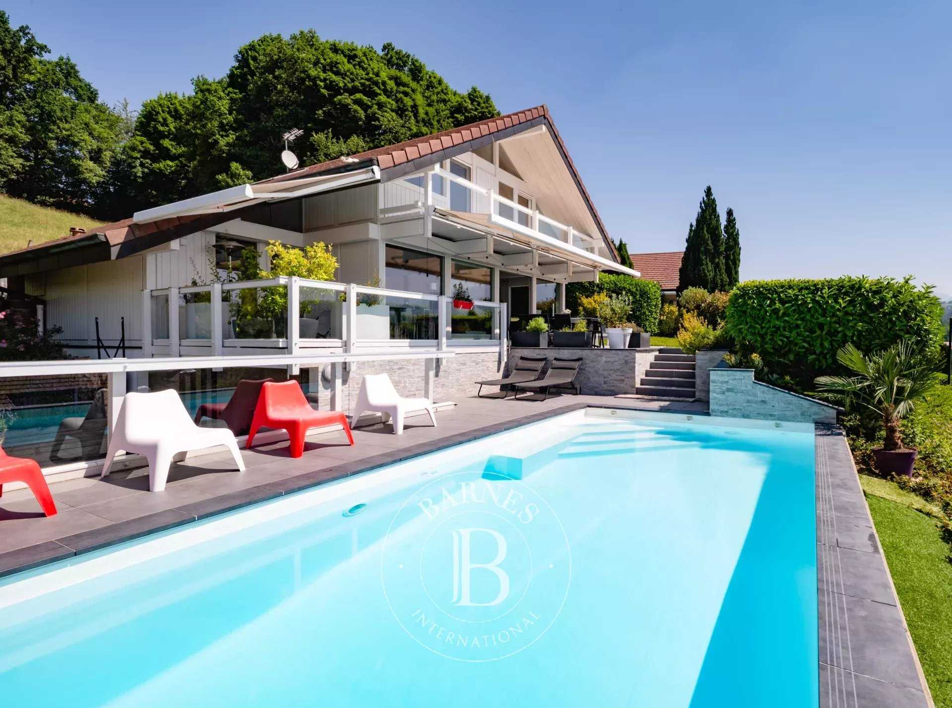 Villa Pringy  -  ref 86042379 (picture 1)