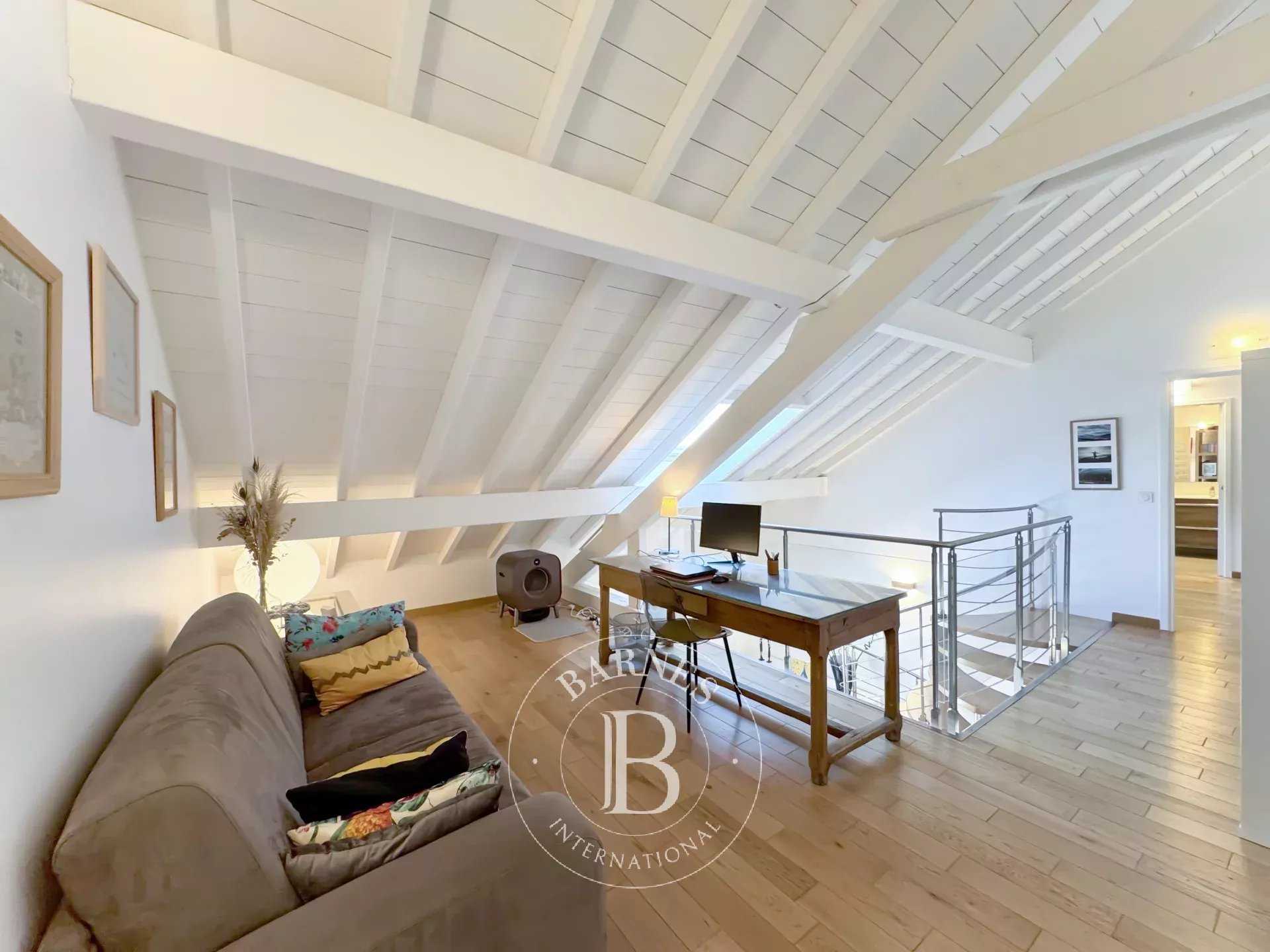 Appartement Chambéry  -  ref 86663892 (picture 3)