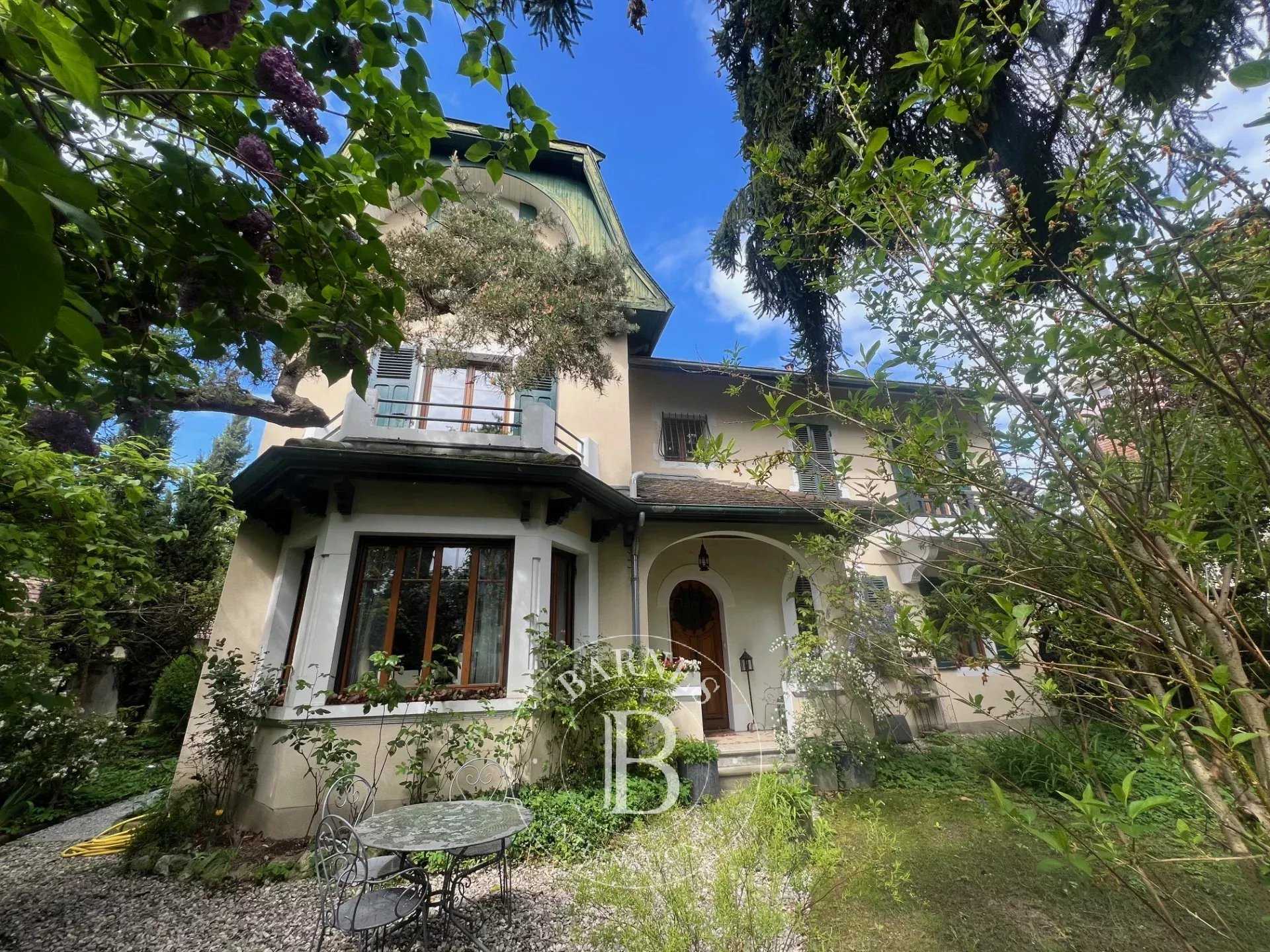 Villa Annecy  -  ref 85631168 (picture 1)