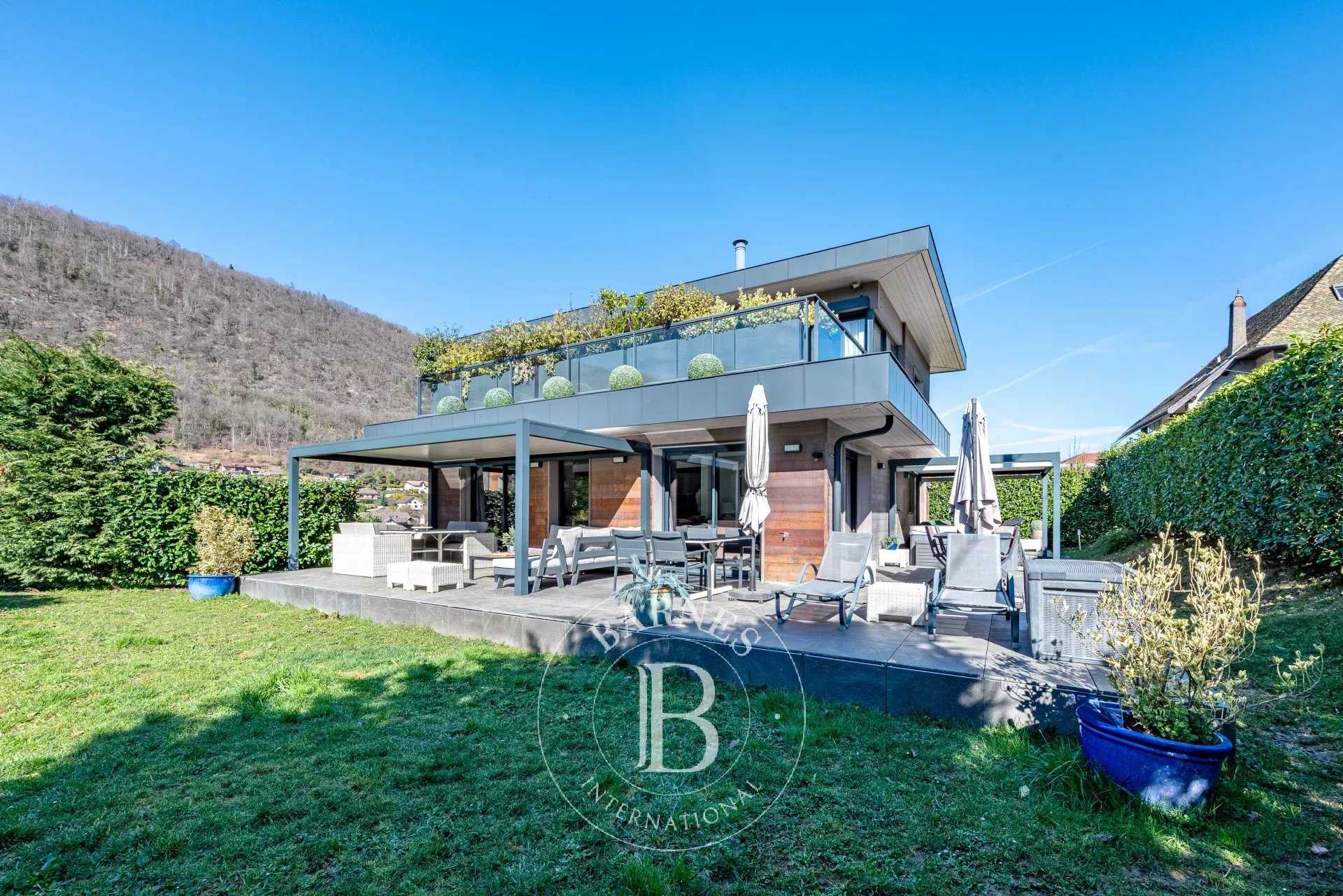 Villa Annecy  -  ref 86736707 (picture 2)