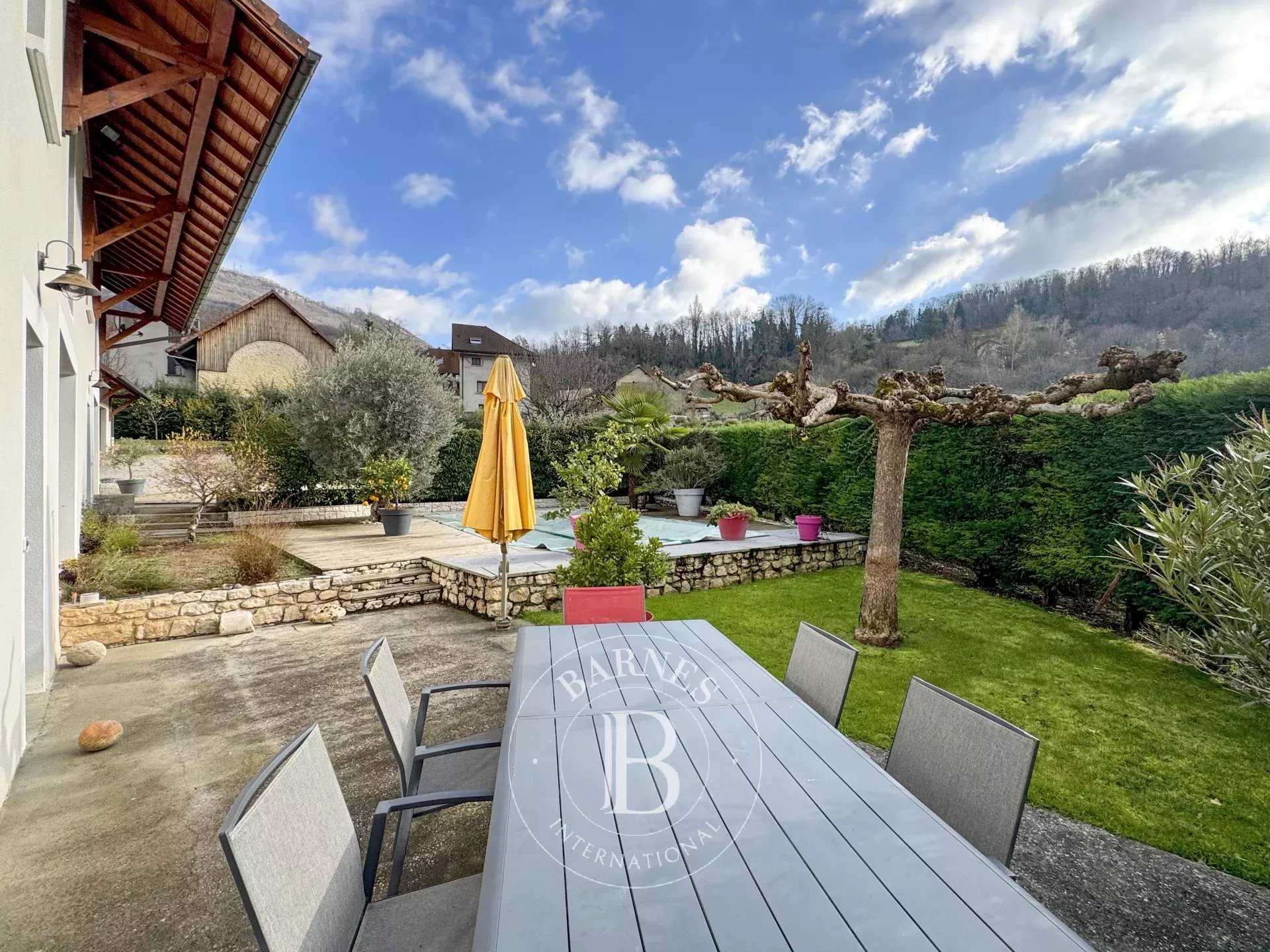 House Chambéry  -  ref 86479460 (picture 3)