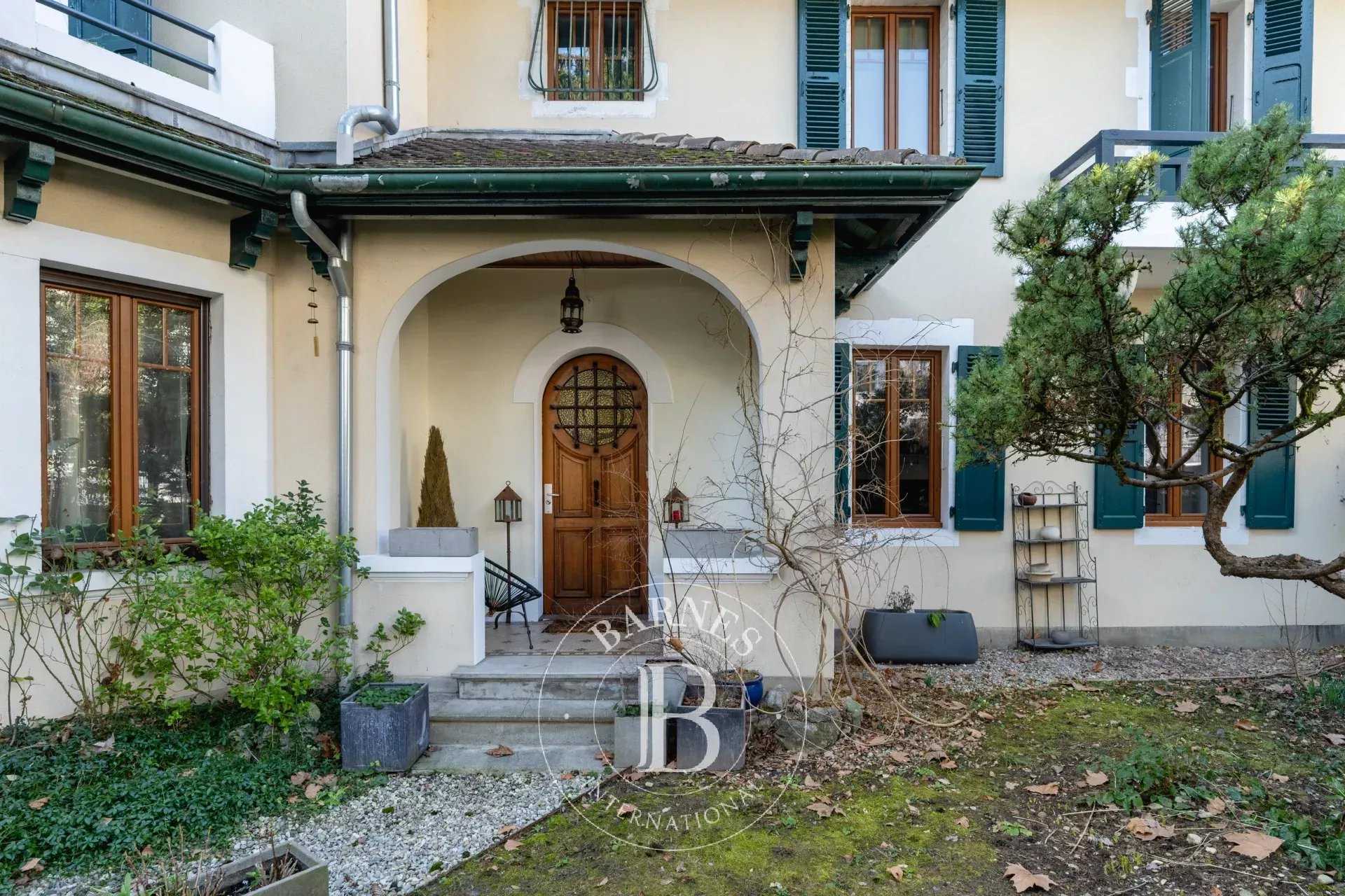 Villa Annecy  -  ref 85631168 (picture 2)