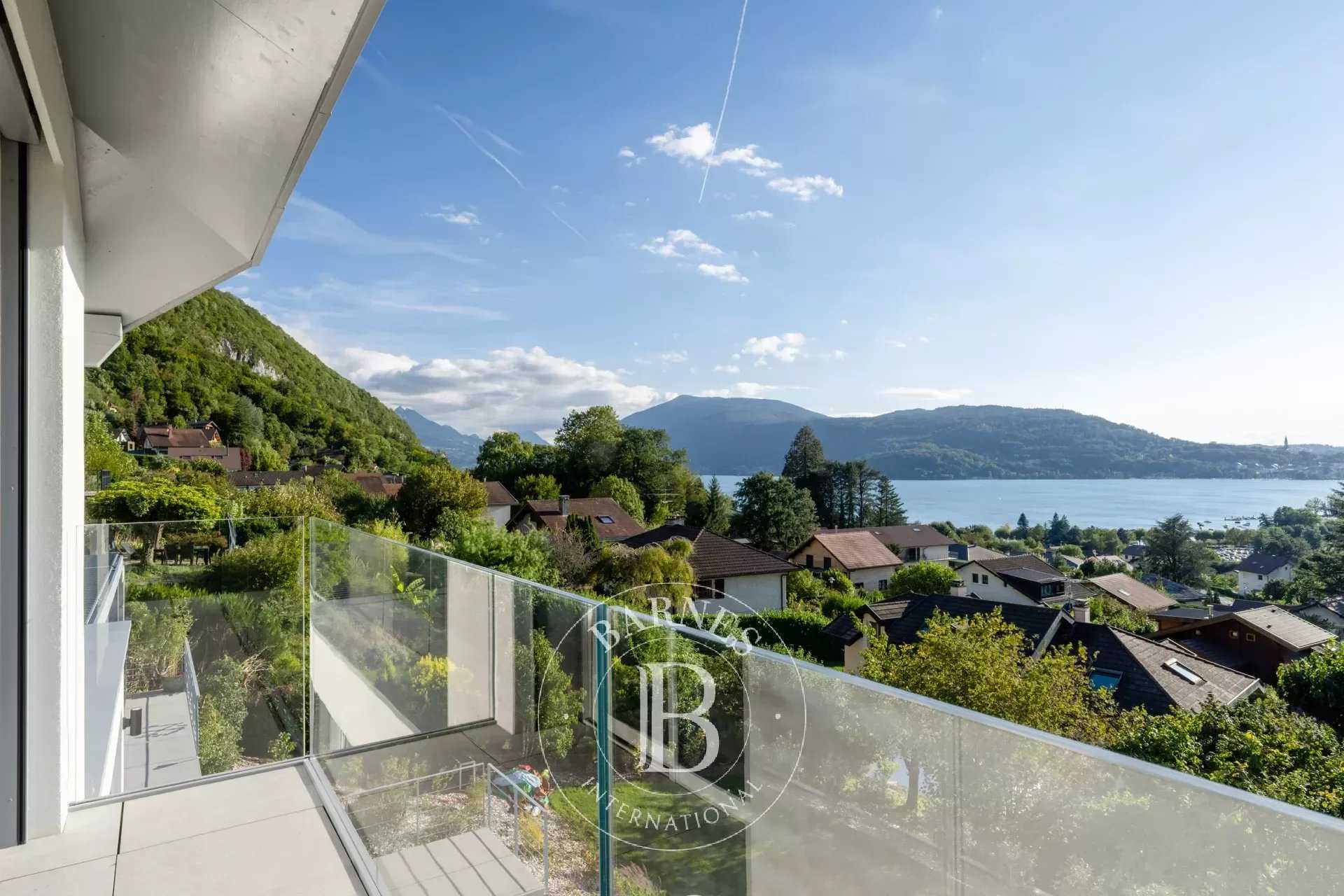 Villa Annecy  -  ref 85250880 (picture 1)