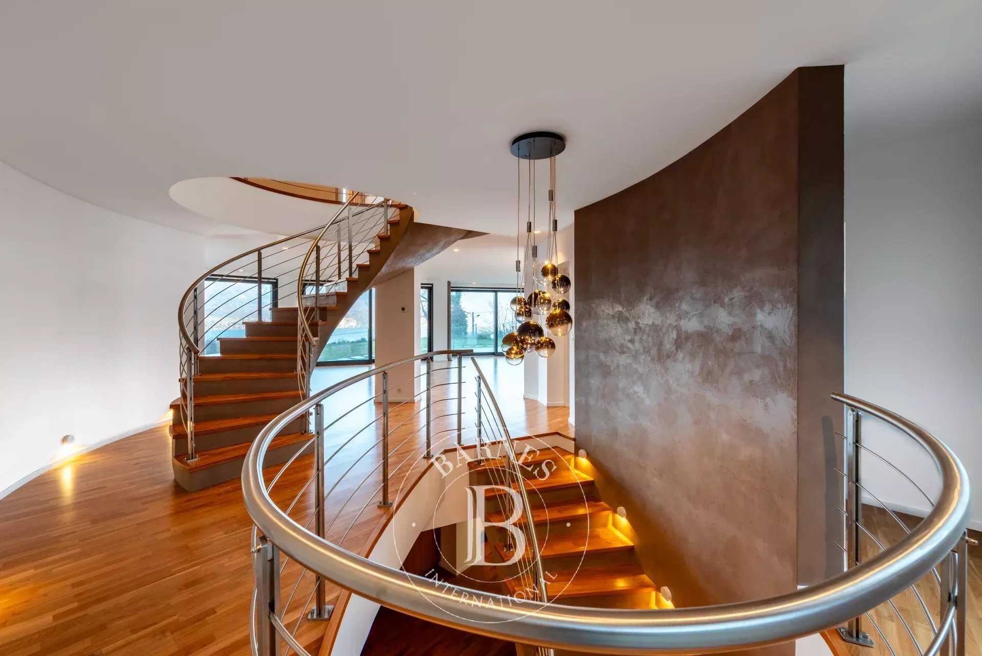 Villa Sevrier  -  ref 84060971 (picture 3)