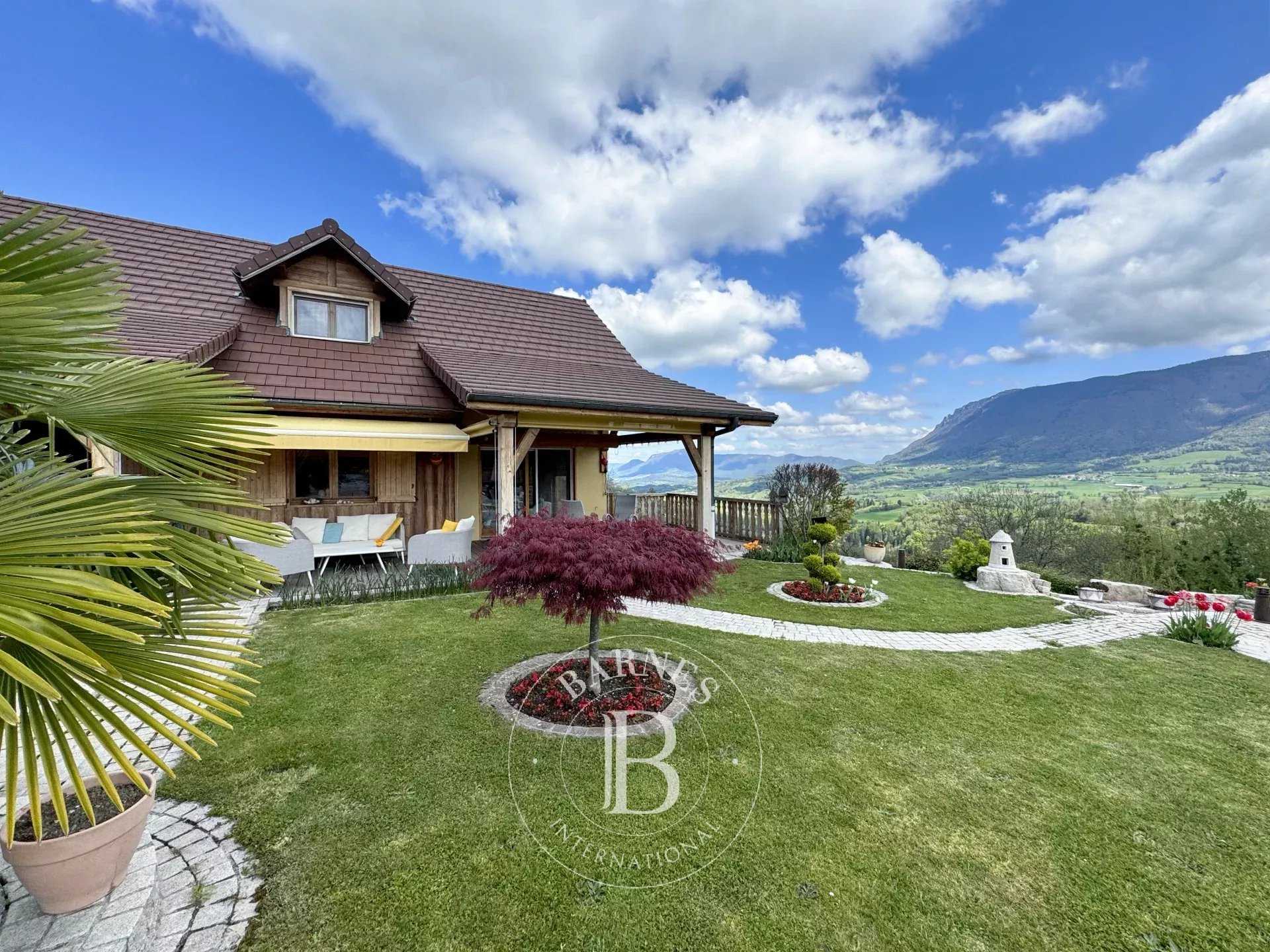 Maison Saint-Pierre-d'Alvey  -  ref 85795490 (picture 1)