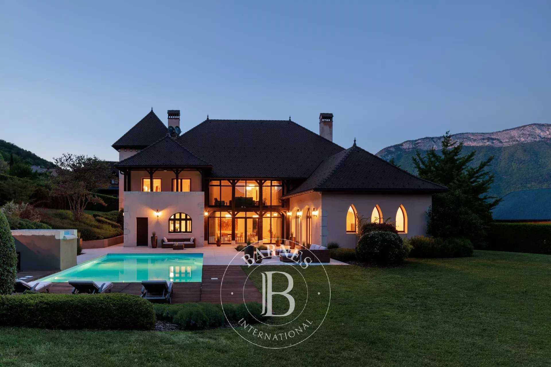 Sevrier  - Villa 4 Bedrooms