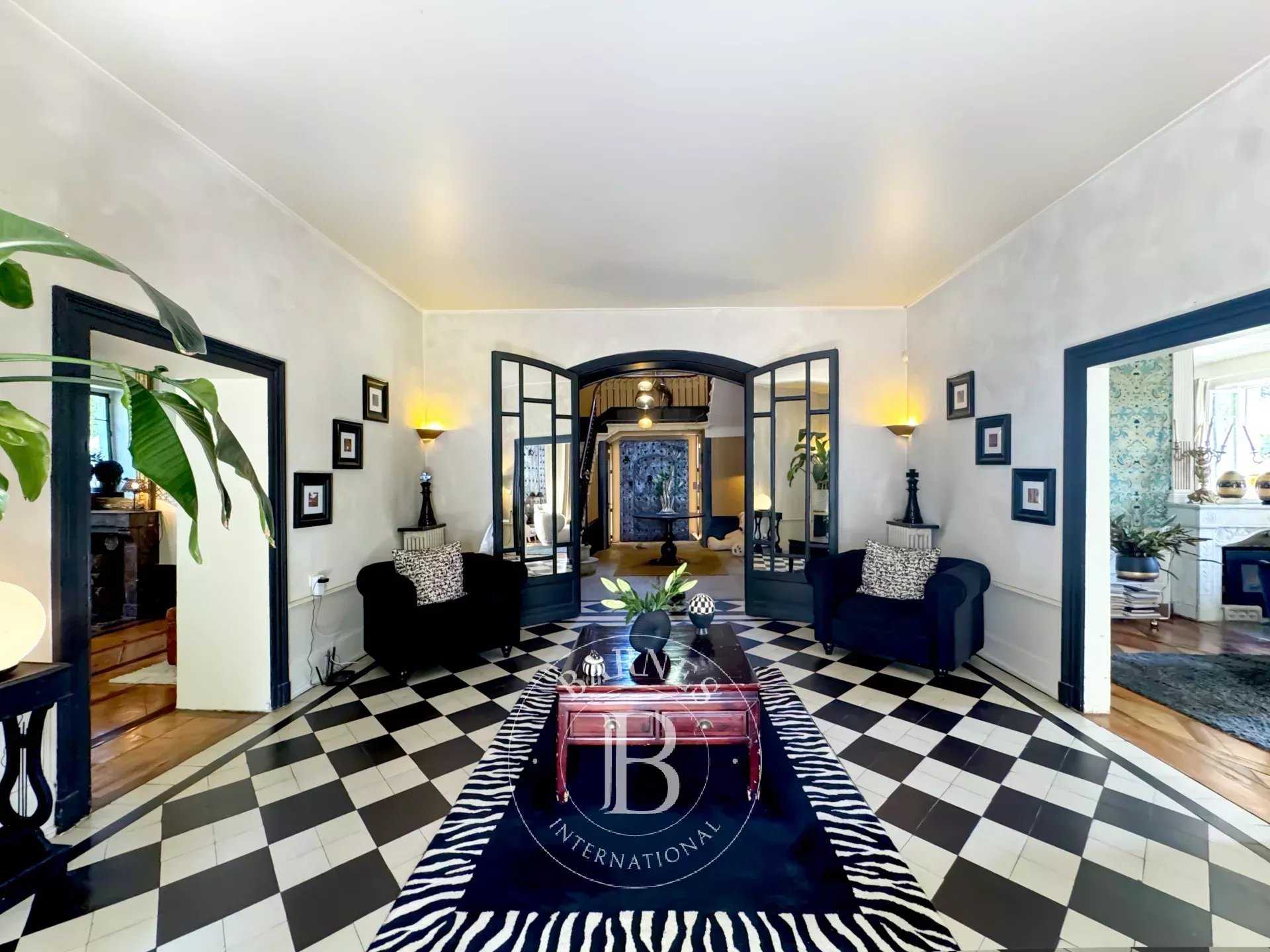 Property Chambéry  -  ref 85944587 (picture 2)