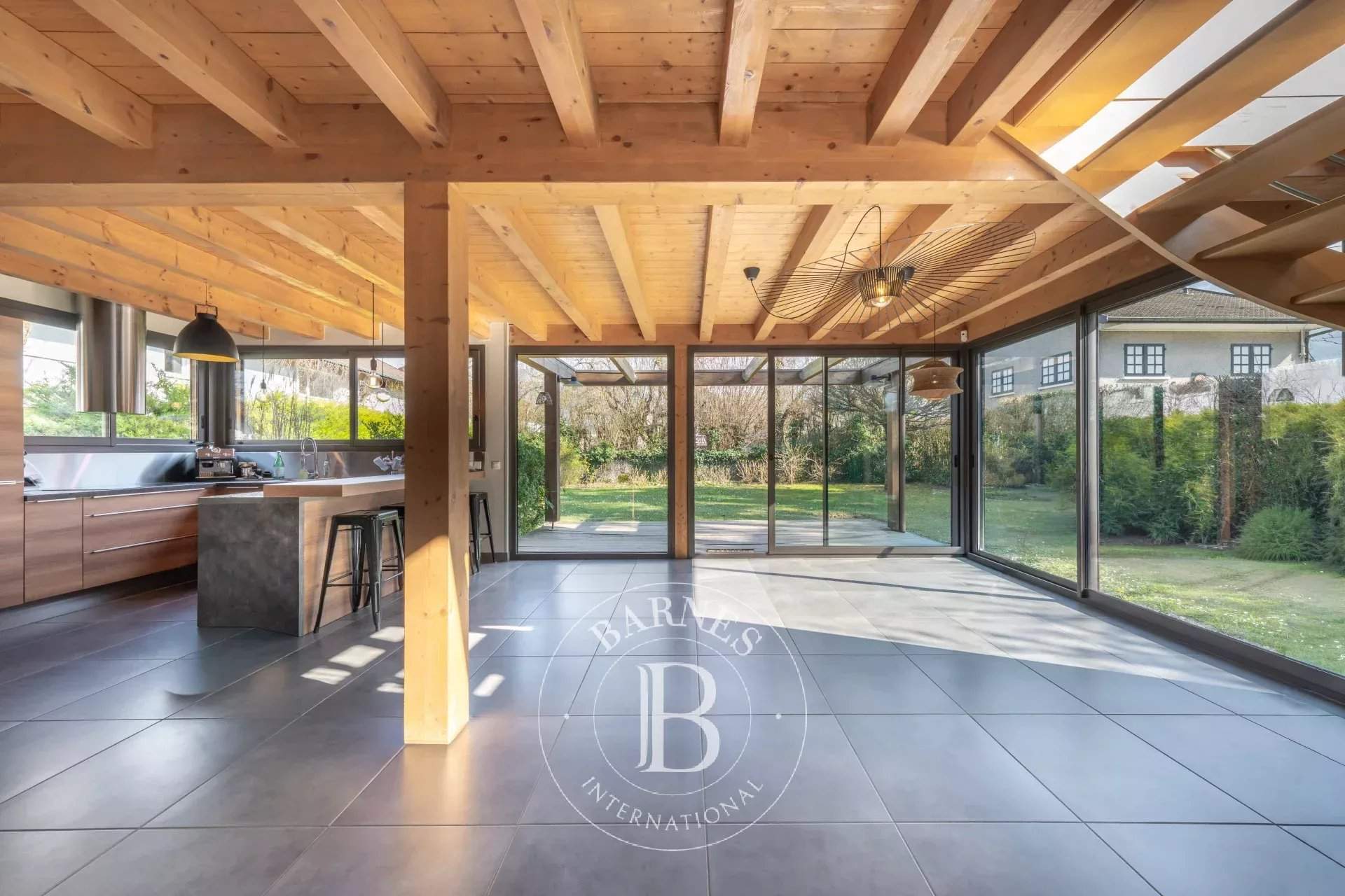 Saint-Jorioz  - Maison 6 Pi&egrave;ces 3 Chambres - picture 6