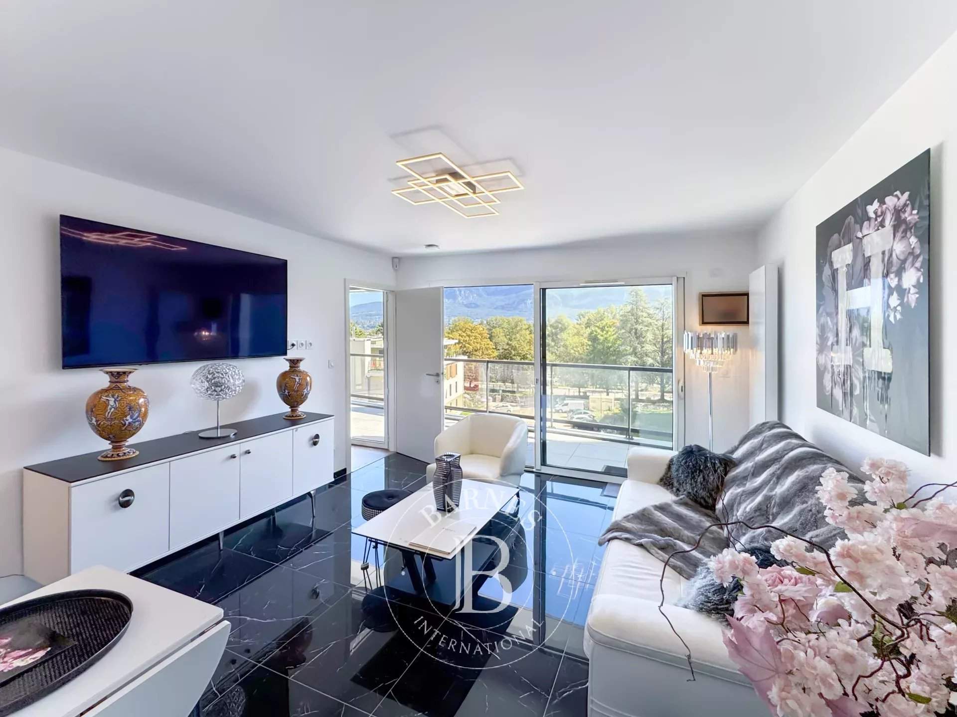 Le Bourget-du-Lac  - Appartement 2 Pi&egrave;ces, 1 Chambre - picture 1