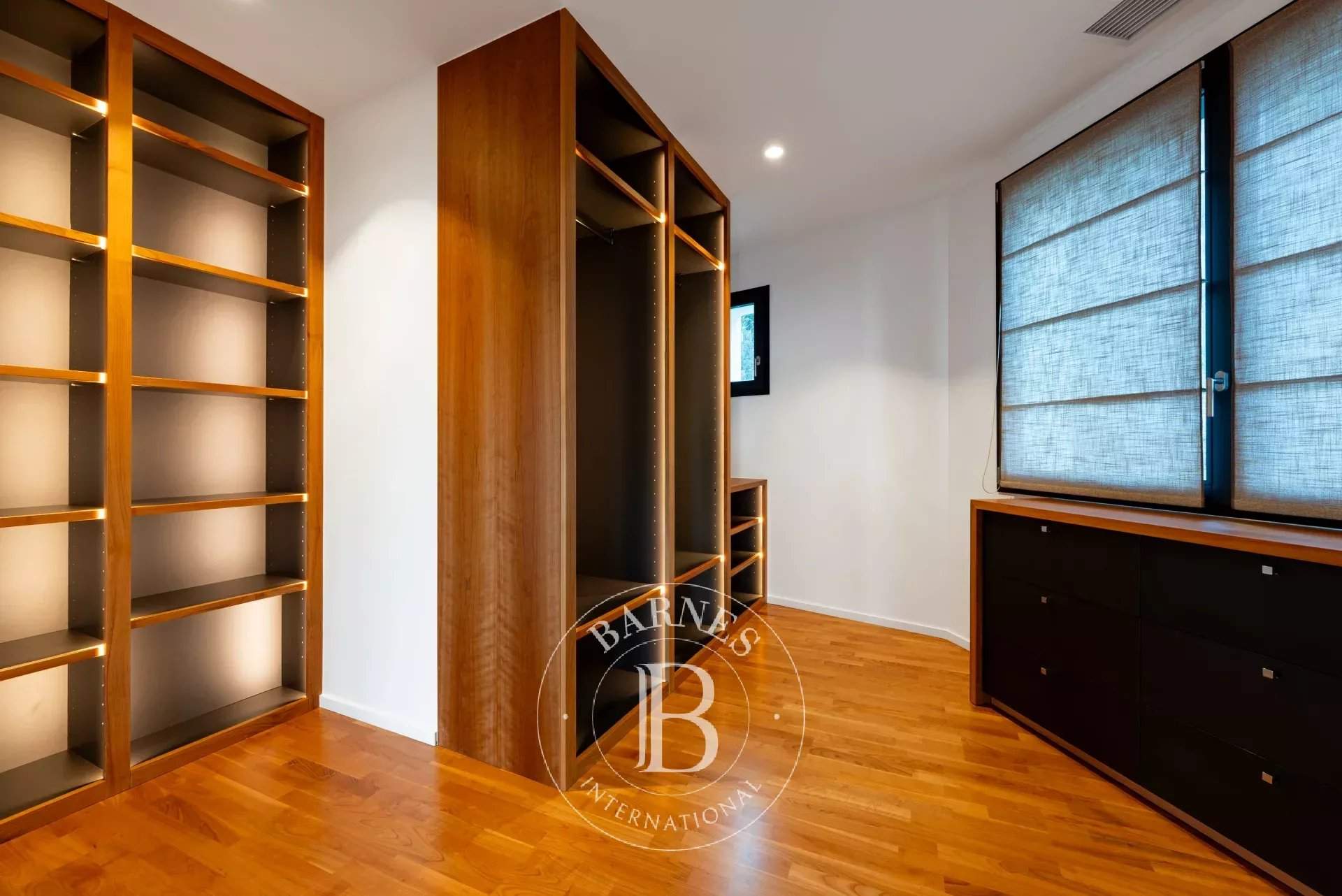 Sevrier  - Villa 7 Pi&egrave;ces 5 Chambres - picture 11