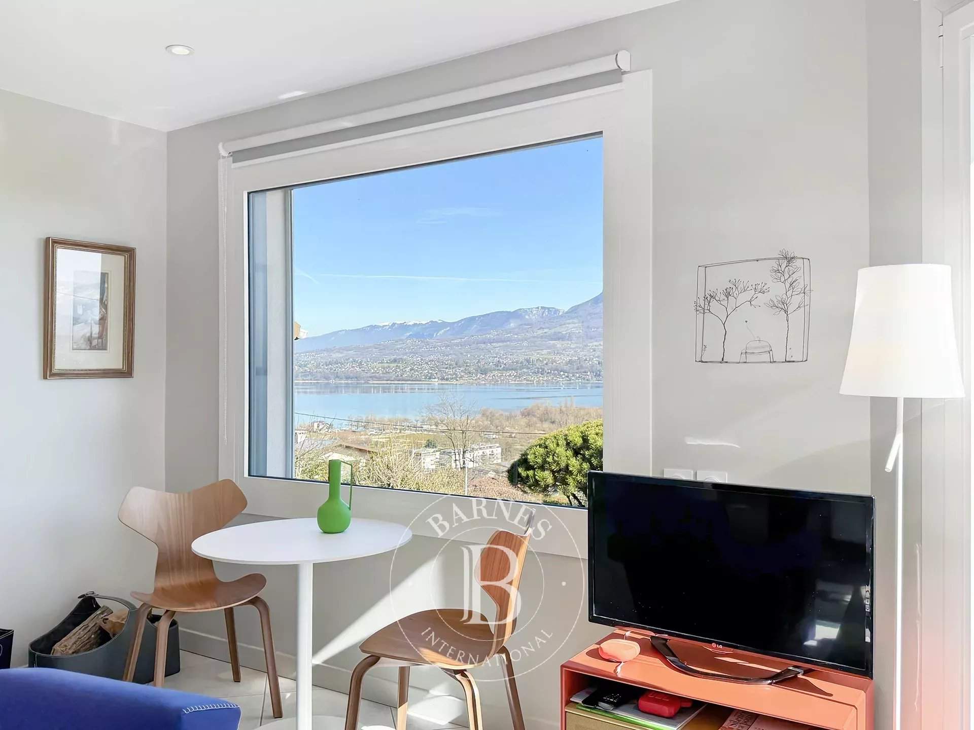 Aix-les-Bains  - Maison 6 Pi&egrave;ces 3 Chambres - picture 8