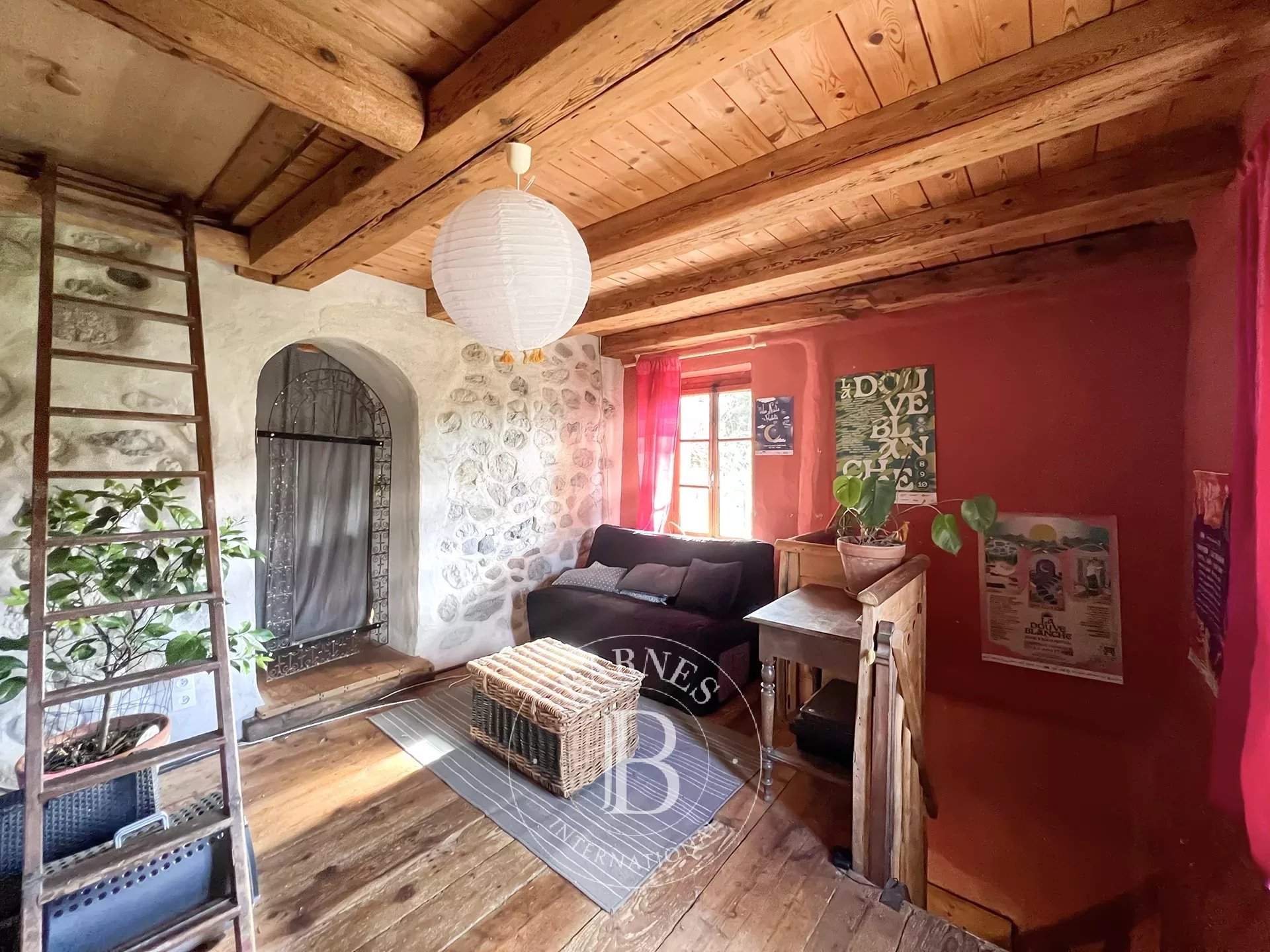 Lescheraines  - Maison 10 Pièces - picture 9