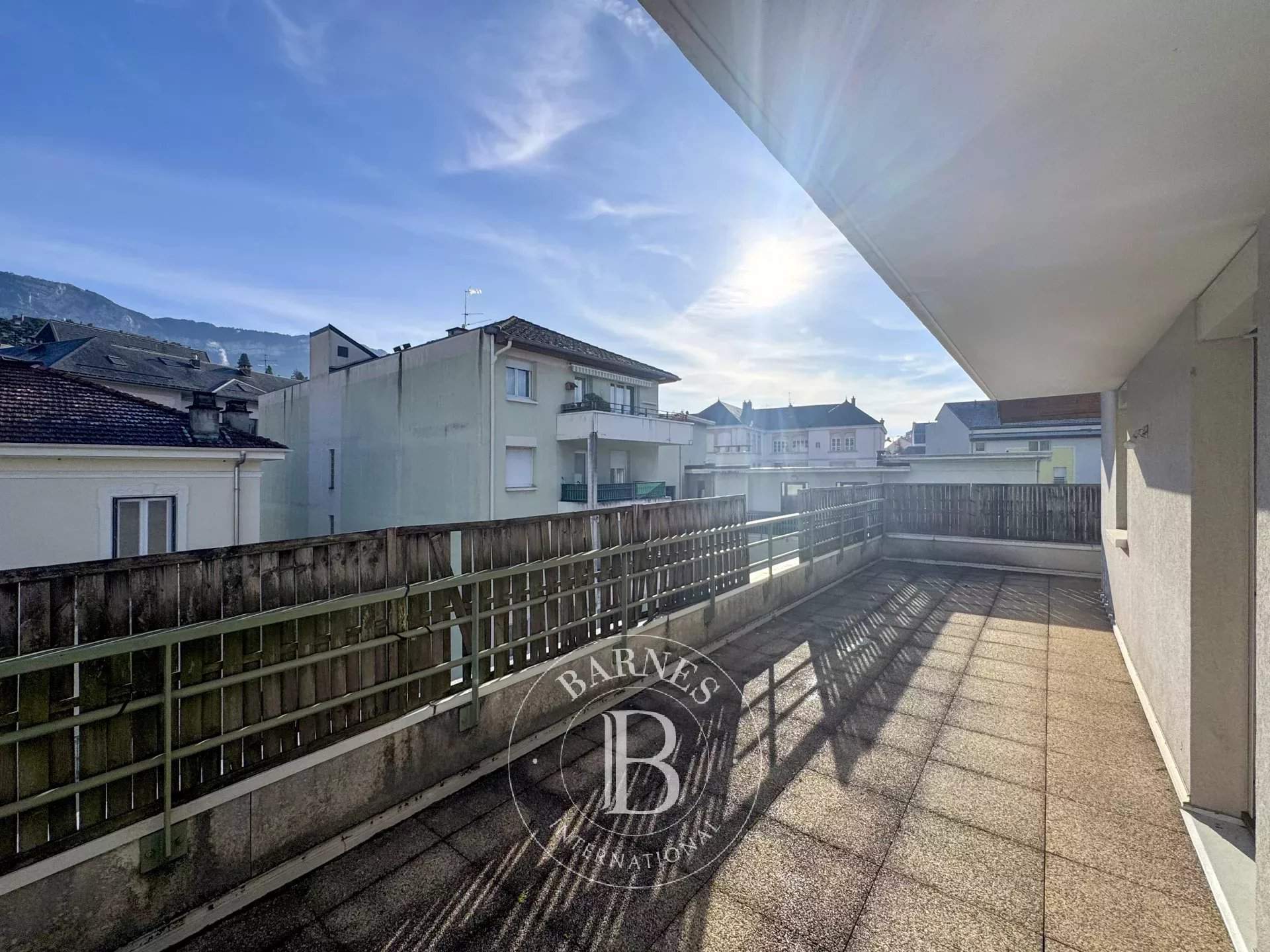 Aix-les-Bains  - Appartement 6 Pi&egrave;ces 4 Chambres - picture 5