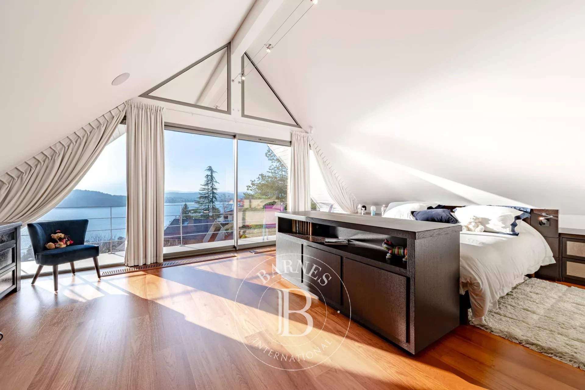 Annecy  - Villa 8 Pi&egrave;ces 7 Chambres - picture 16