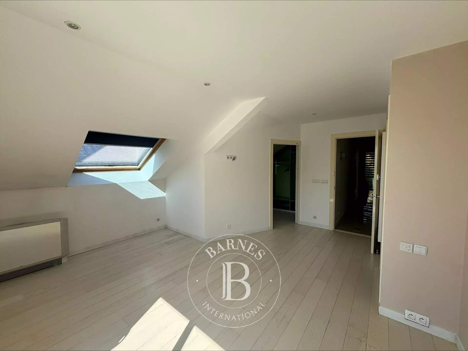 Tresserve  - Maison 6 Pi&egrave;ces 4 Chambres - picture 12