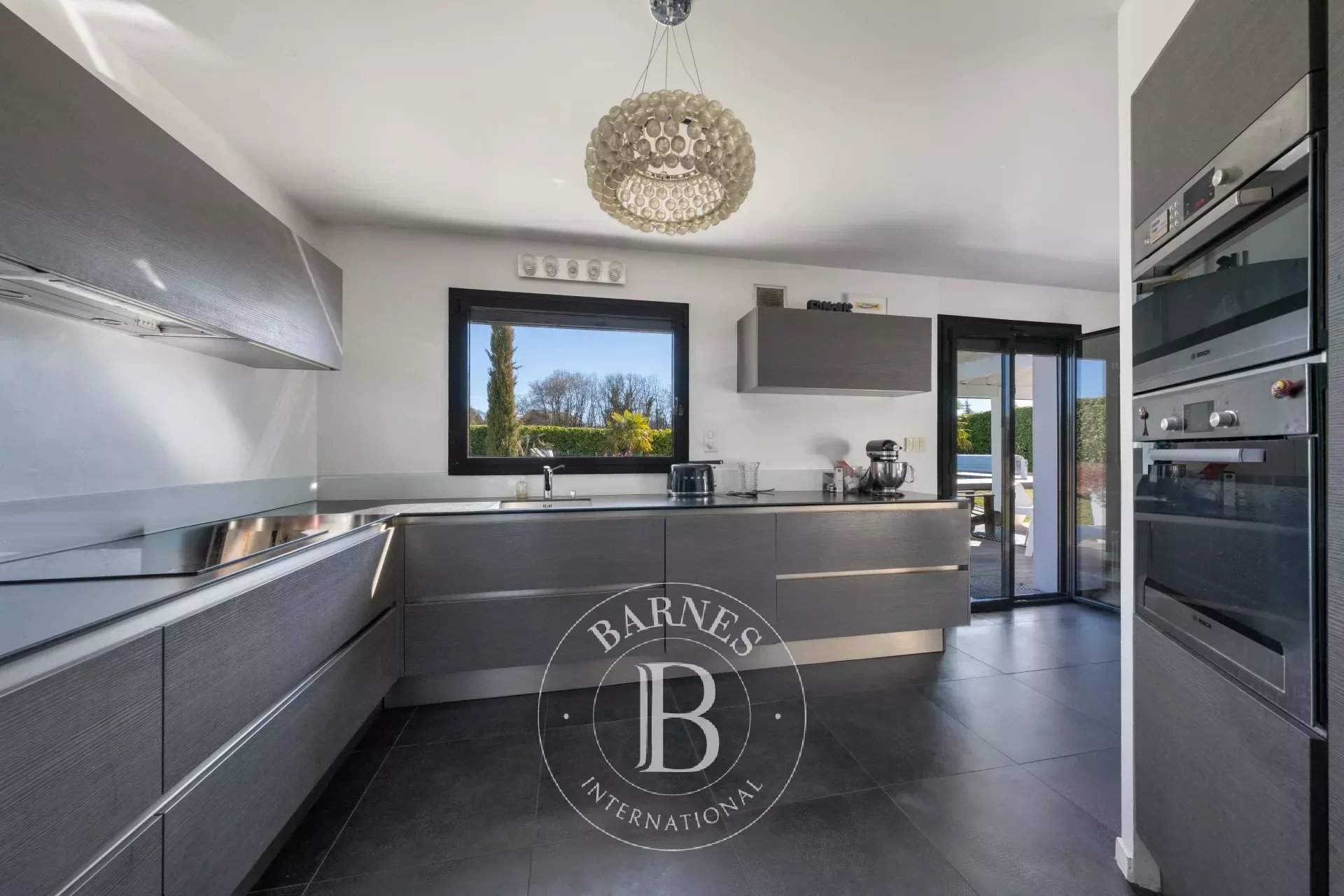 Annecy  - Maison 7 Pi&egrave;ces - picture 6