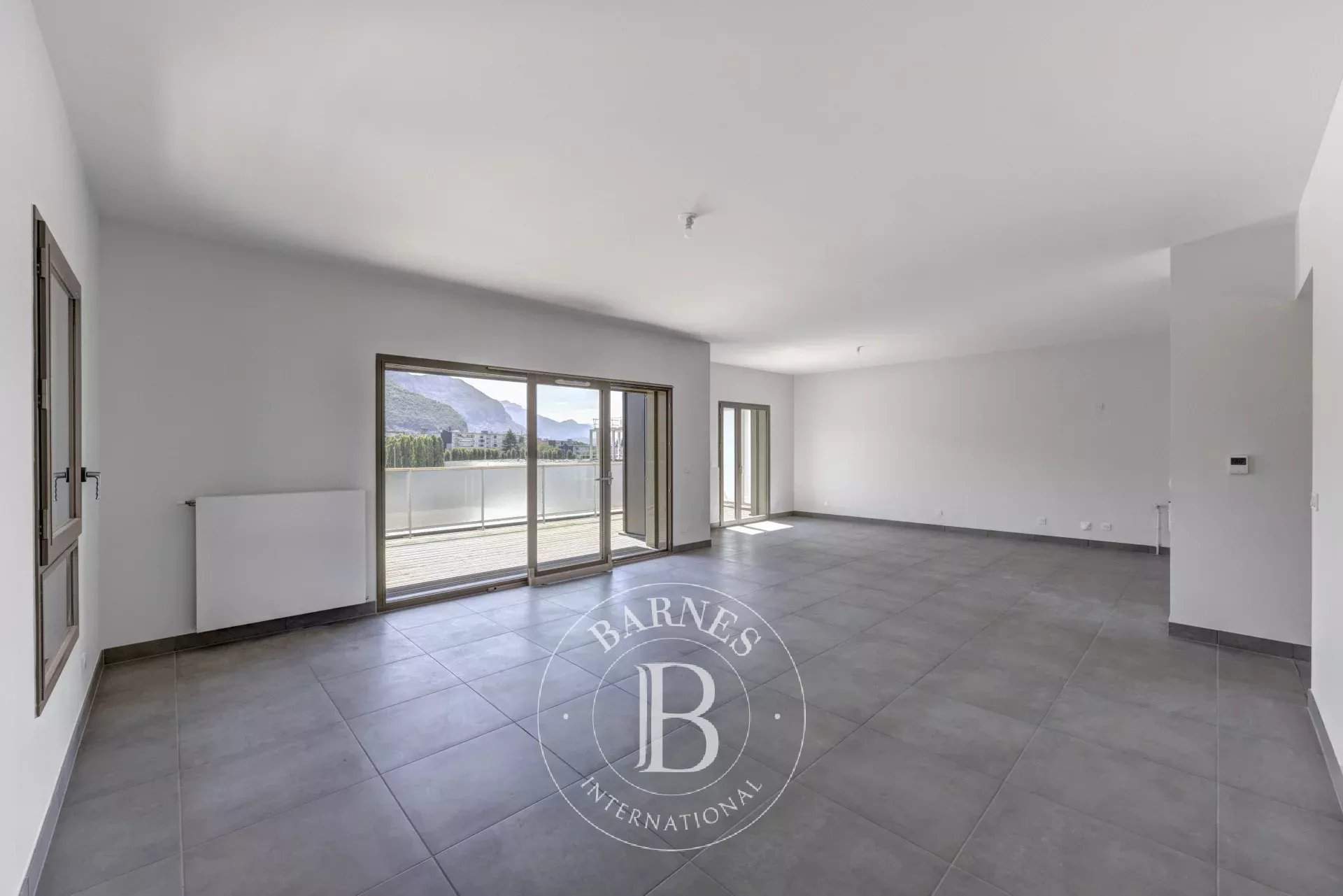 Annecy-le-Vieux  - Appartement 4 Pi&egrave;ces 3 Chambres - picture 2