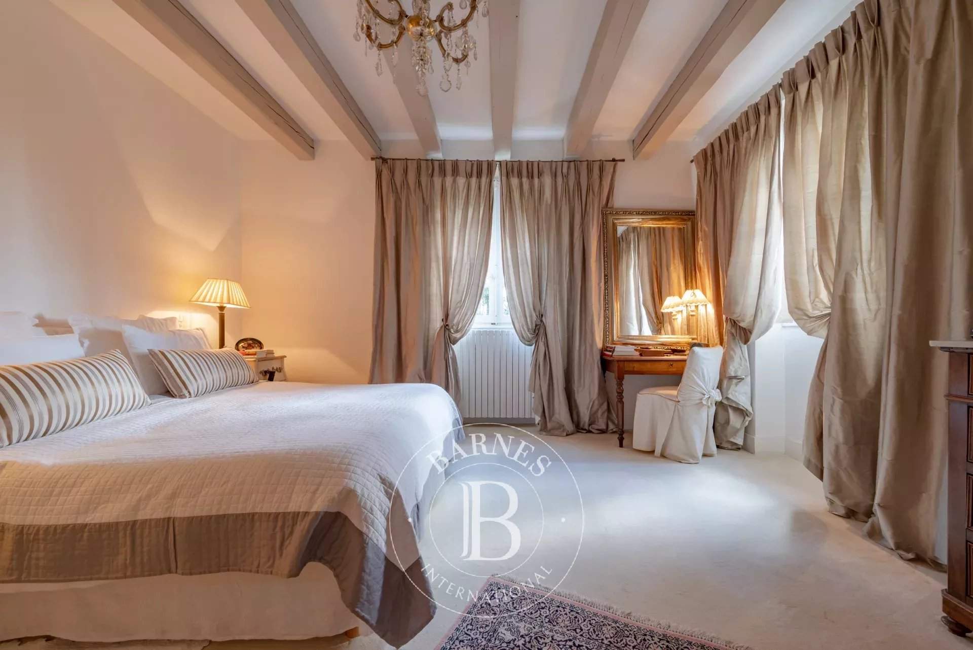 Annecy  - Propriété 12 Pi&egrave;ces 7 Chambres - picture 14