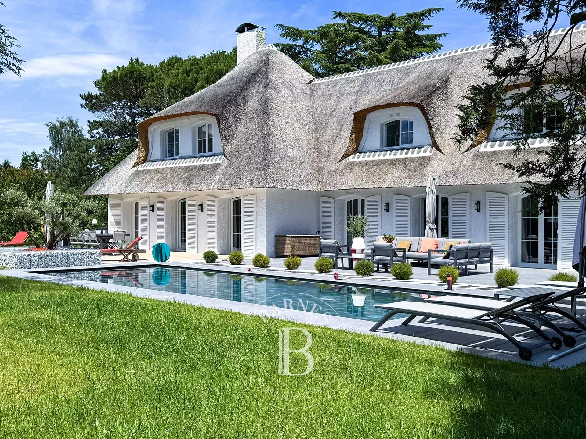 Chambéry  - Chaumière 12 Pi&egrave;ces 5 Chambres - picture 3