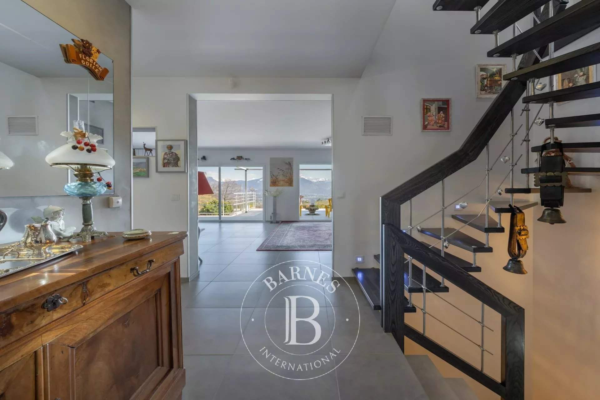 Annecy  - Maison 7 Pi&egrave;ces 5 Chambres - picture 9