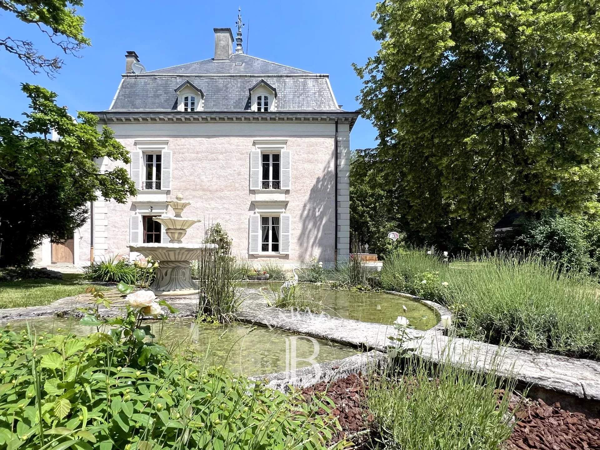 Aix-les-Bains  - Manor house 8 Bedrooms - picture 11