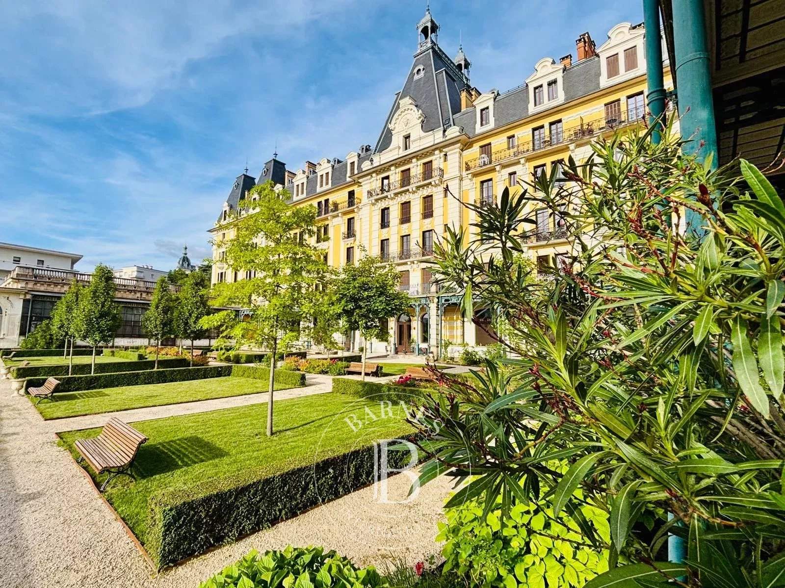 Aix-les-Bains  - Apartment 2 Bedrooms - picture 8