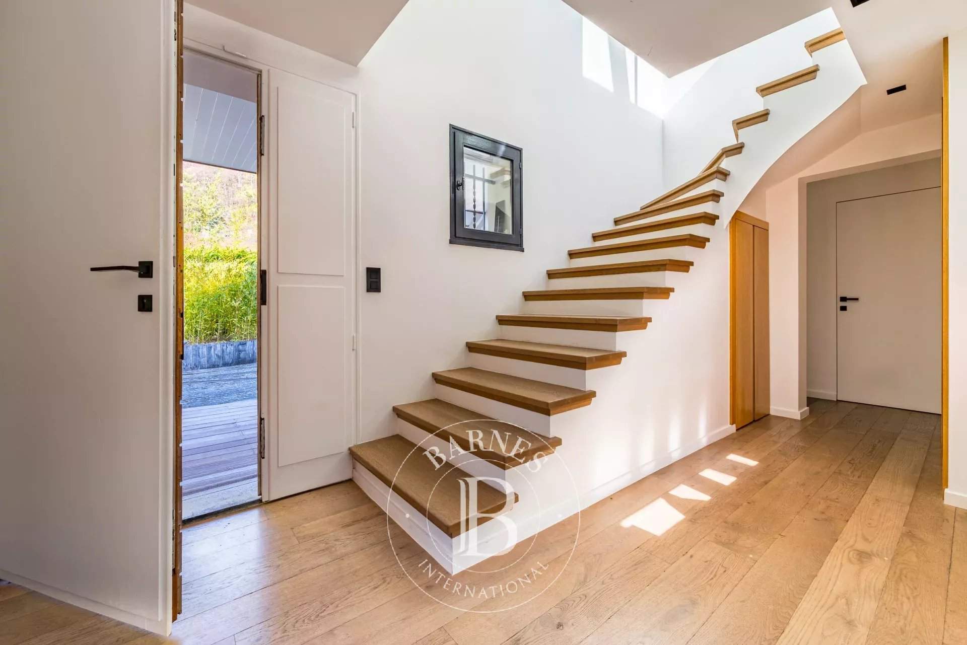 Menthon-Saint-Bernard  - Villa 6 Pi&egrave;ces 5 Chambres - picture 13