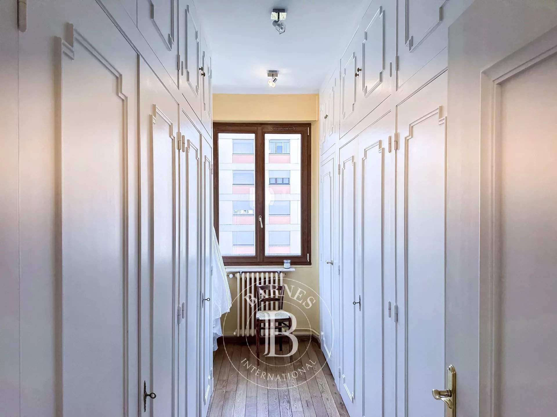 Chambéry  - Appartement 8 Pi&egrave;ces 4 Chambres - picture 11