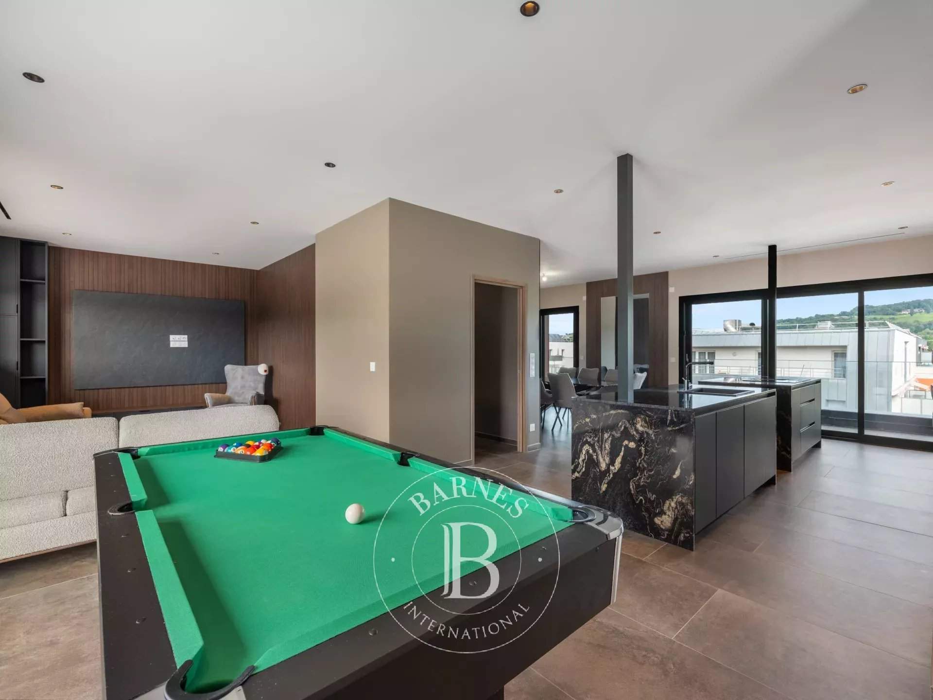 Rumilly  - Apartment 4 Bedrooms - picture 3