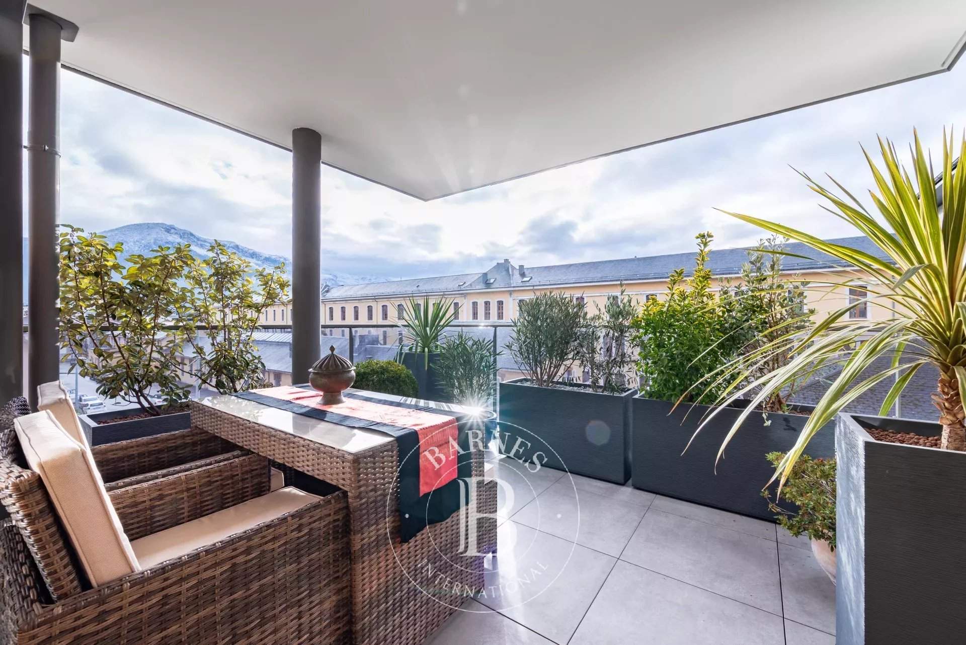 Annecy  - Appartement 4 Pi&egrave;ces 3 Chambres - picture 2