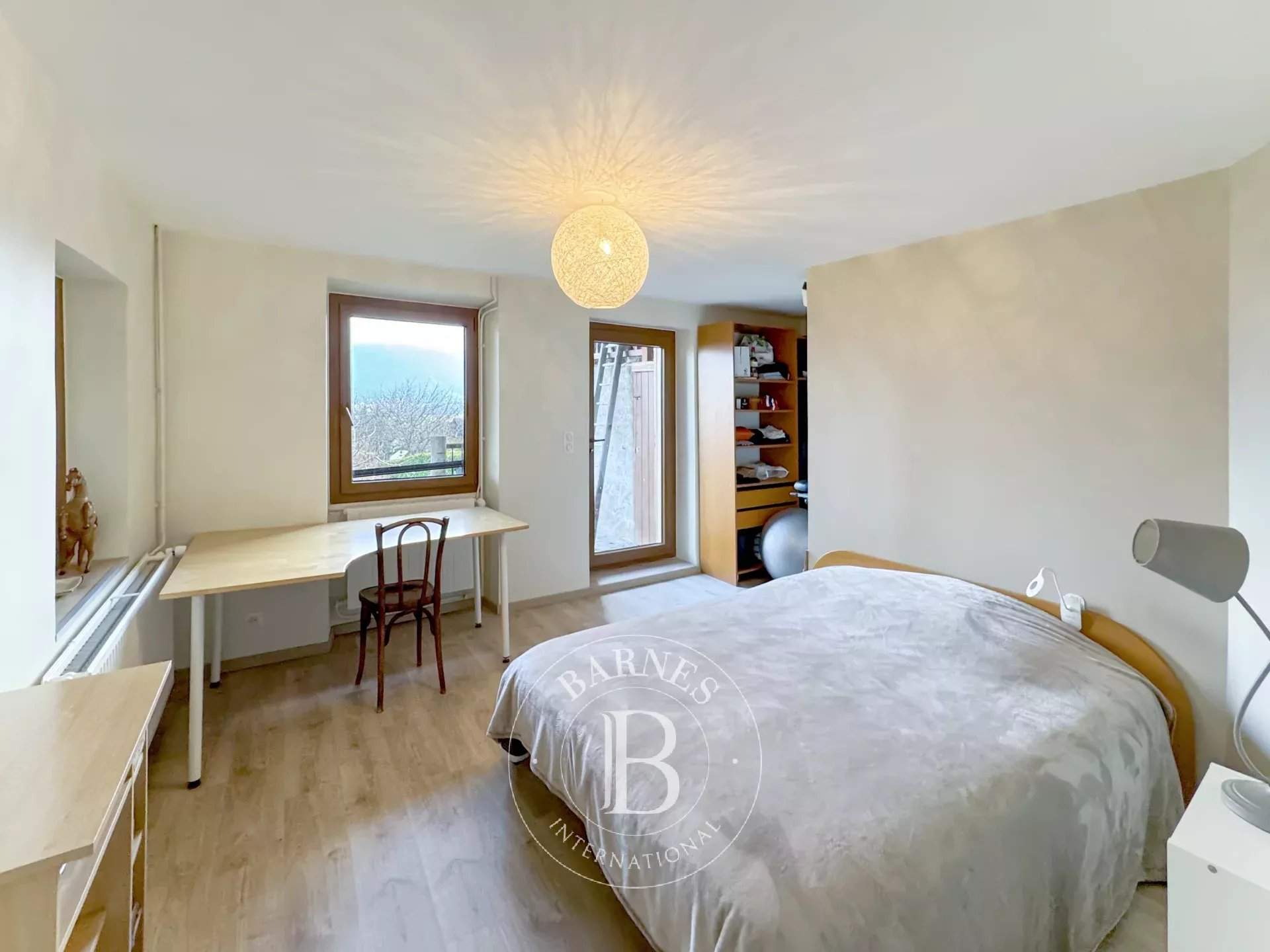 Chambéry  - House 4 Bedrooms - picture 11