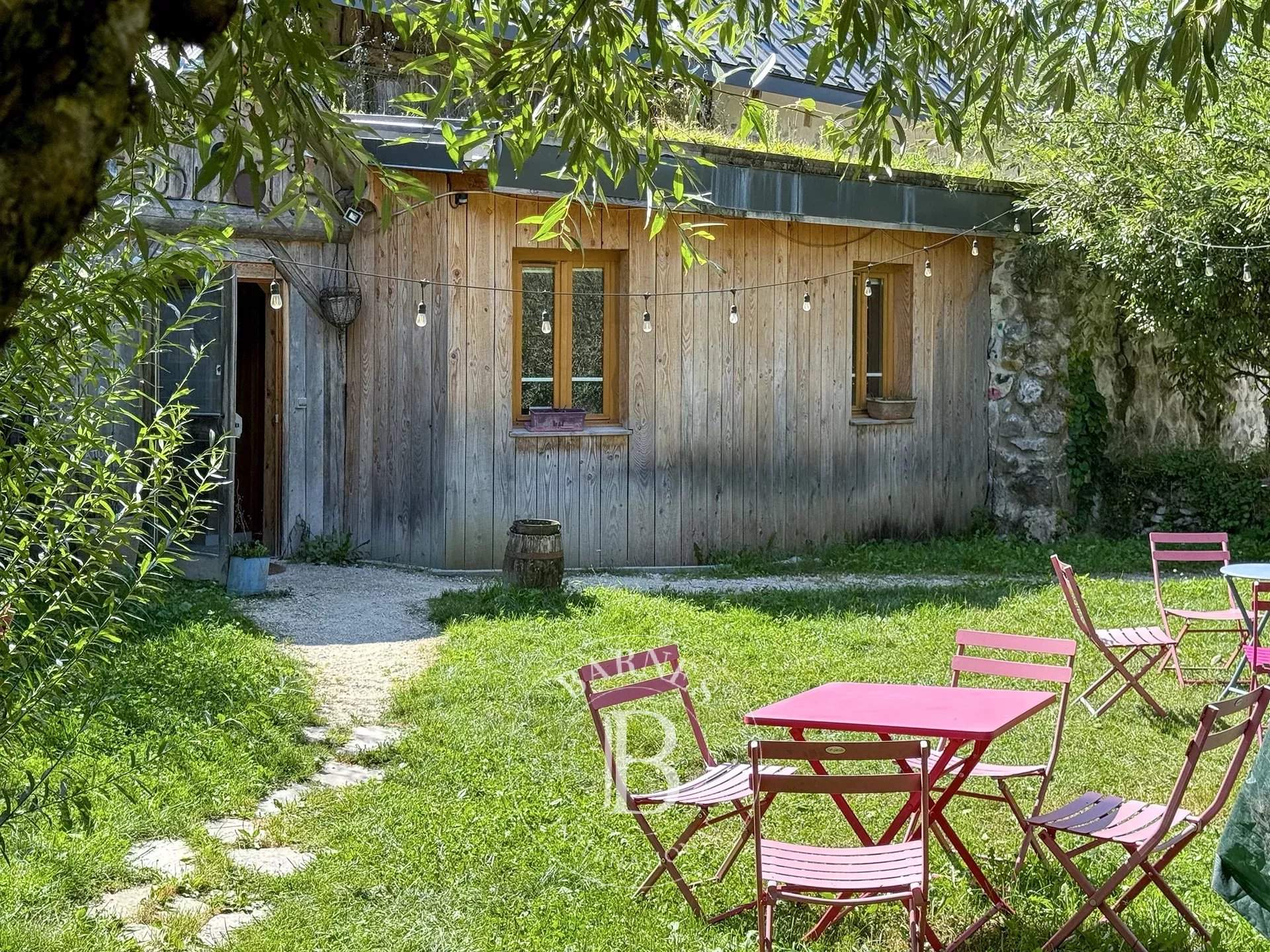 Lescheraines  - Maison 10 Pièces - picture 4