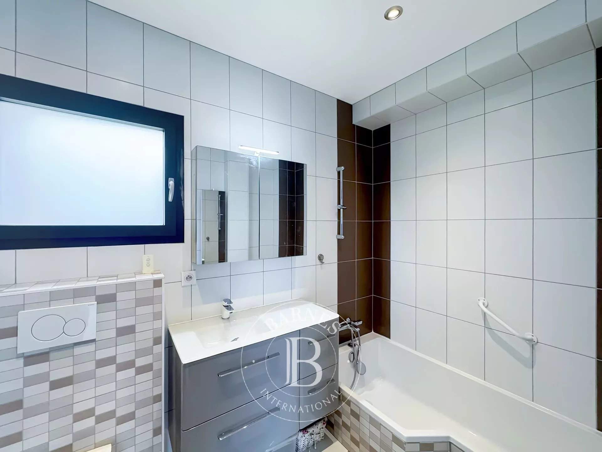 Tresserve  - Maison 8 Pi&egrave;ces 4 Chambres - picture 11