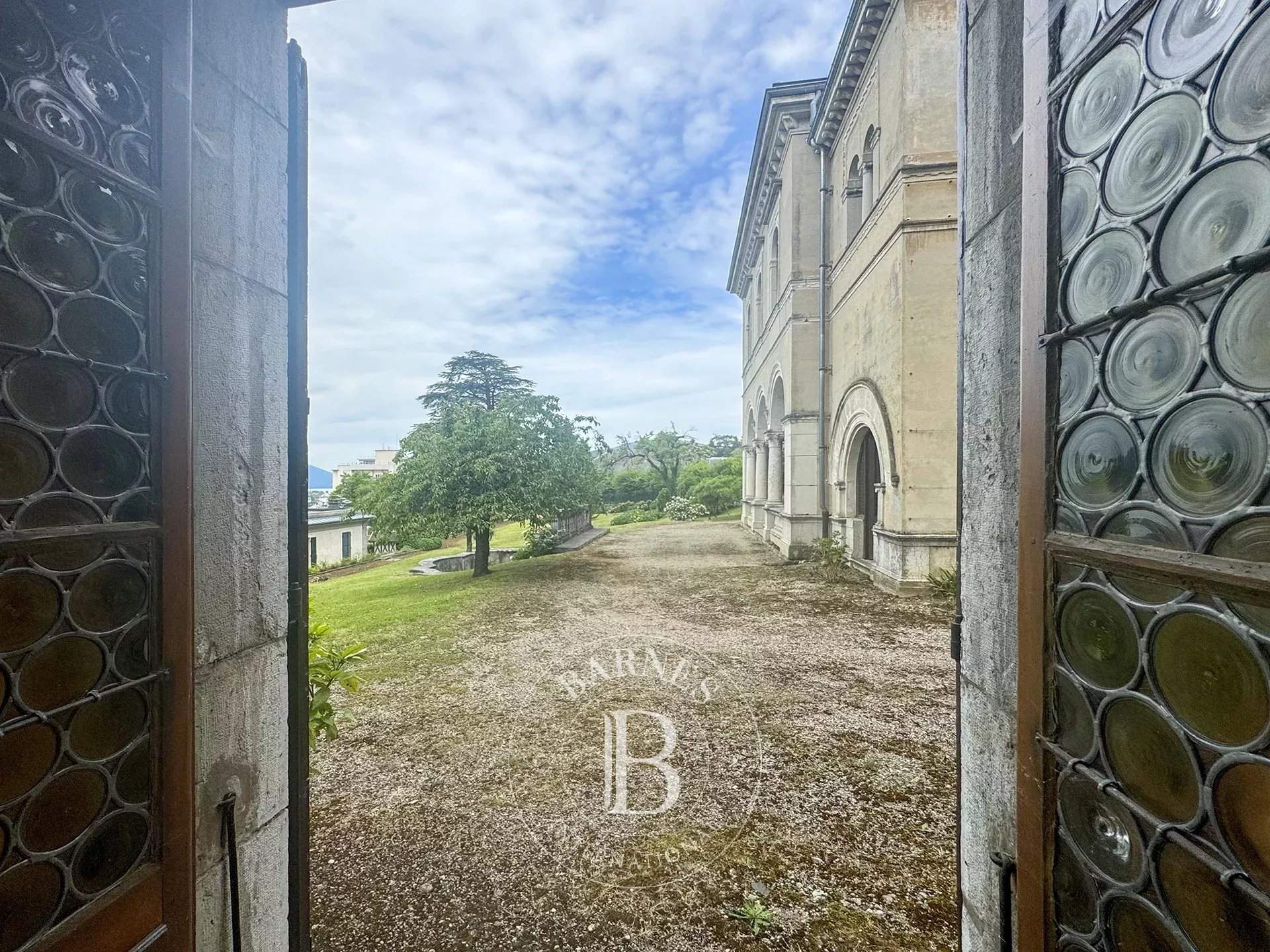 Aix-les-Bains  - Propriété 12 Pi&egrave;ces 10 Chambres - picture 12