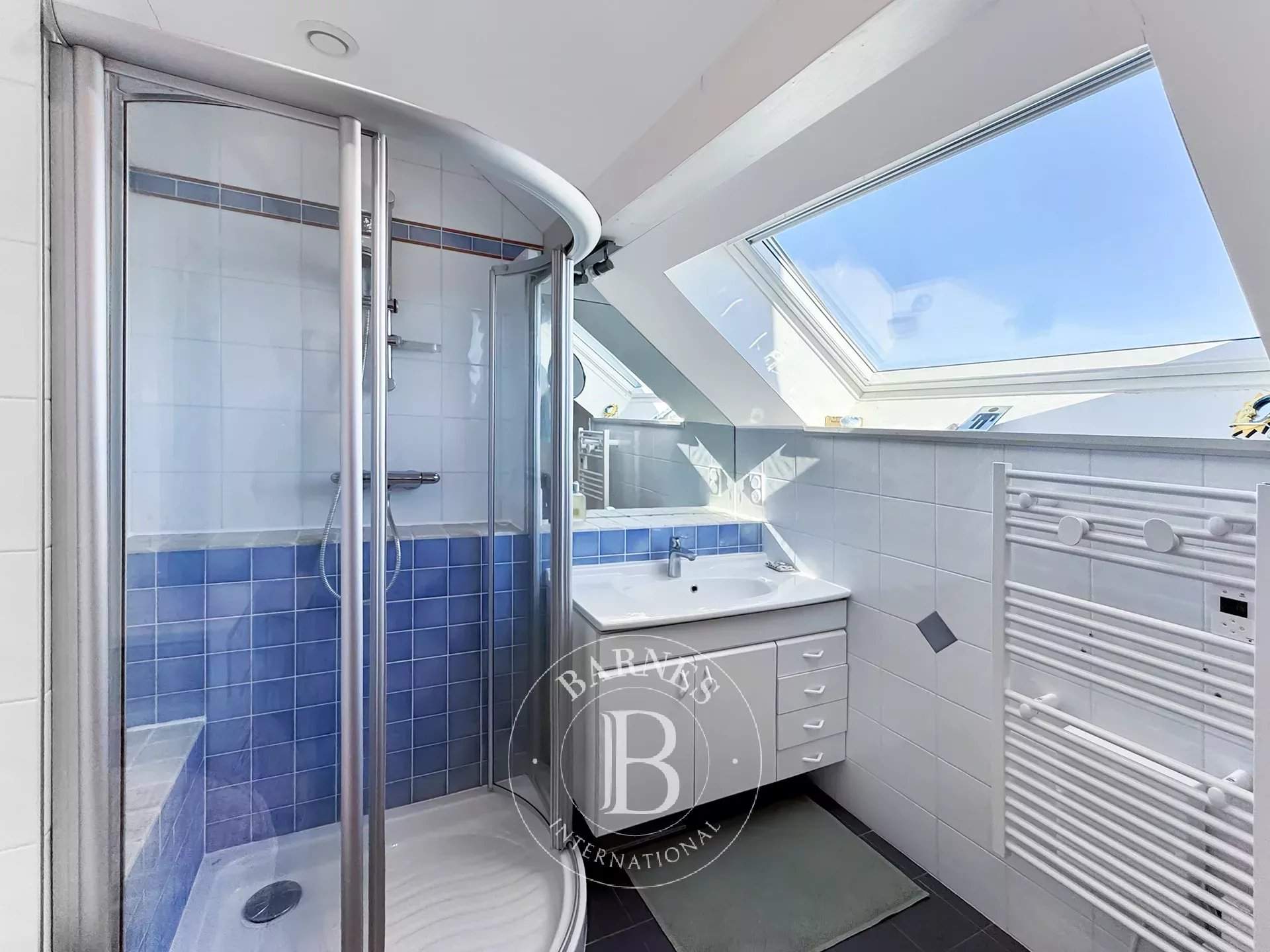 Aix-les-Bains  - Maison 6 Pi&egrave;ces 3 Chambres - picture 14