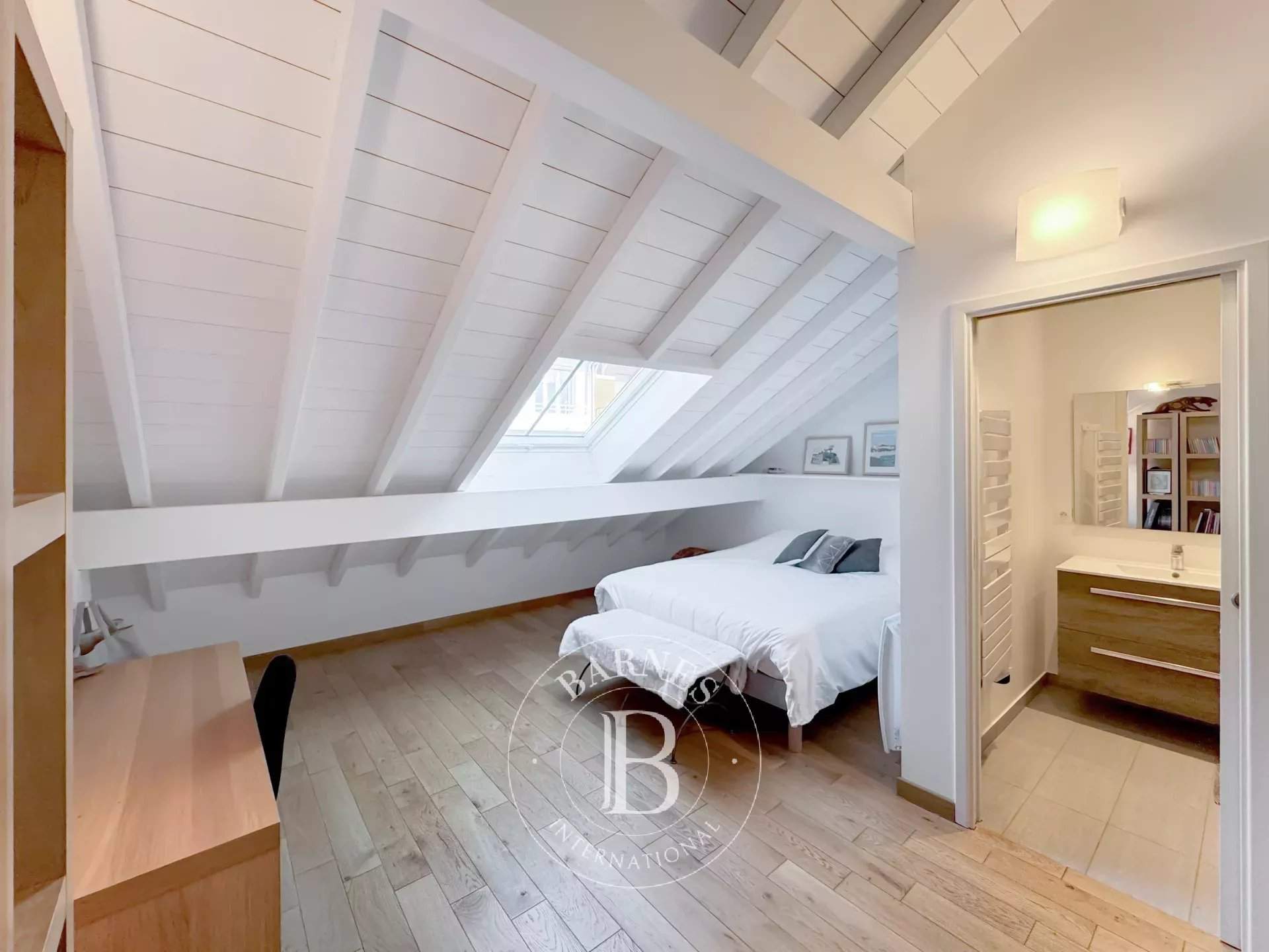 Chambéry  - Appartement 6 Pi&egrave;ces 4 Chambres - picture 9