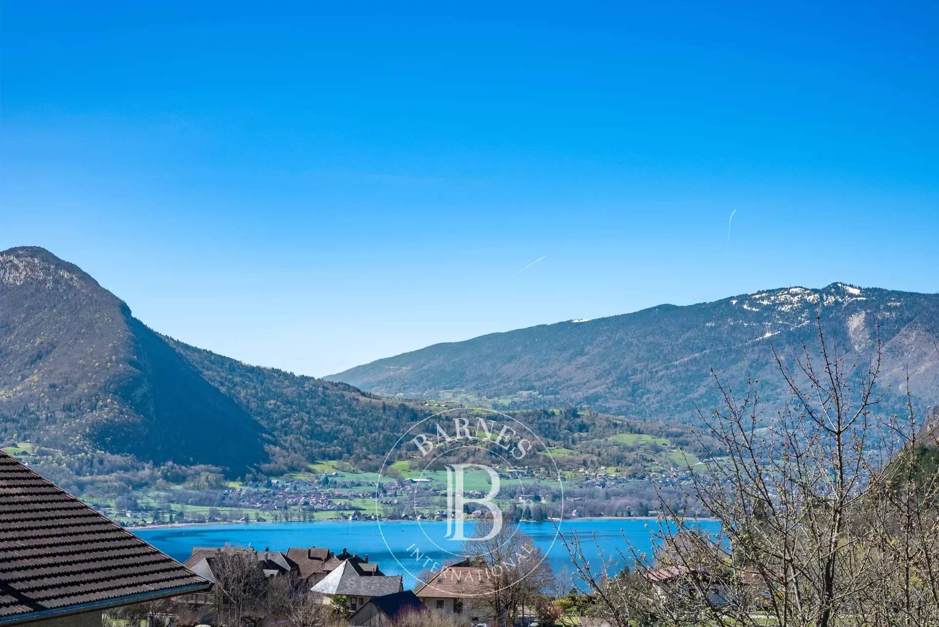 Annecy  - Maison 6 Pi&egrave;ces 4 Chambres - picture 2