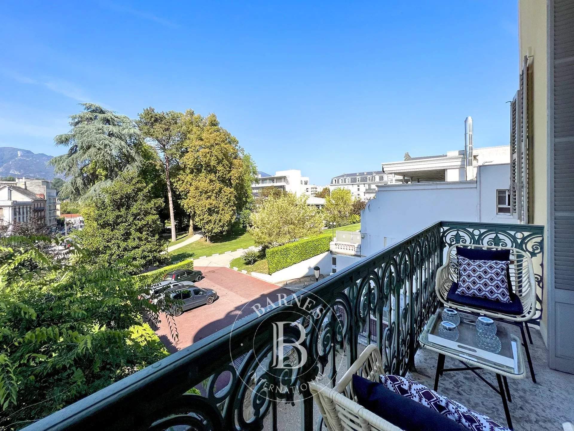 Aix-les-Bains  - Appartement 5 Pi&egrave;ces 4 Chambres - picture 4