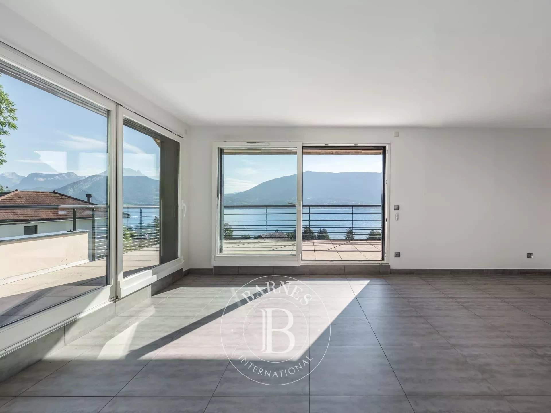 Veyrier-du-Lac  - Apartment 3 Bedrooms - picture 9